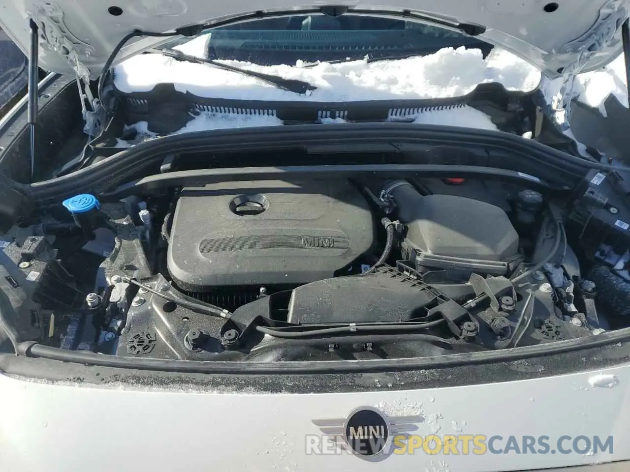 11 fotografías del automóvil dañado WMZ23GA06S7S21796 MINI COOPER 2025