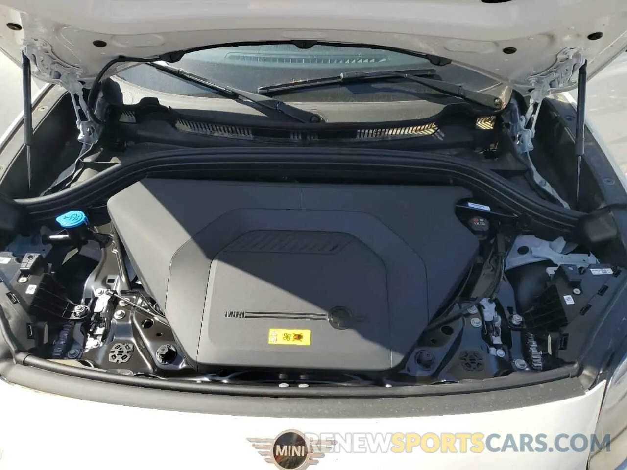 11 fotografías del automóvil dañado WMZ53GA09S7S63389 MINI COOPER 2025