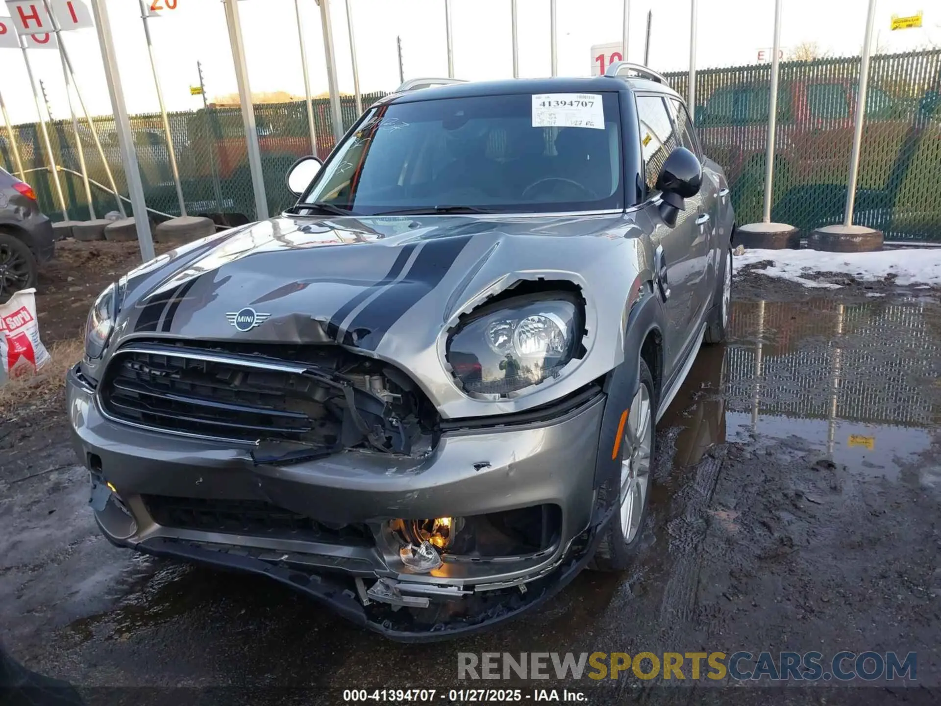12 fotografías del automóvil dañado WMZYS7C58K3F47079 MINI COUNTRYMAN 2019