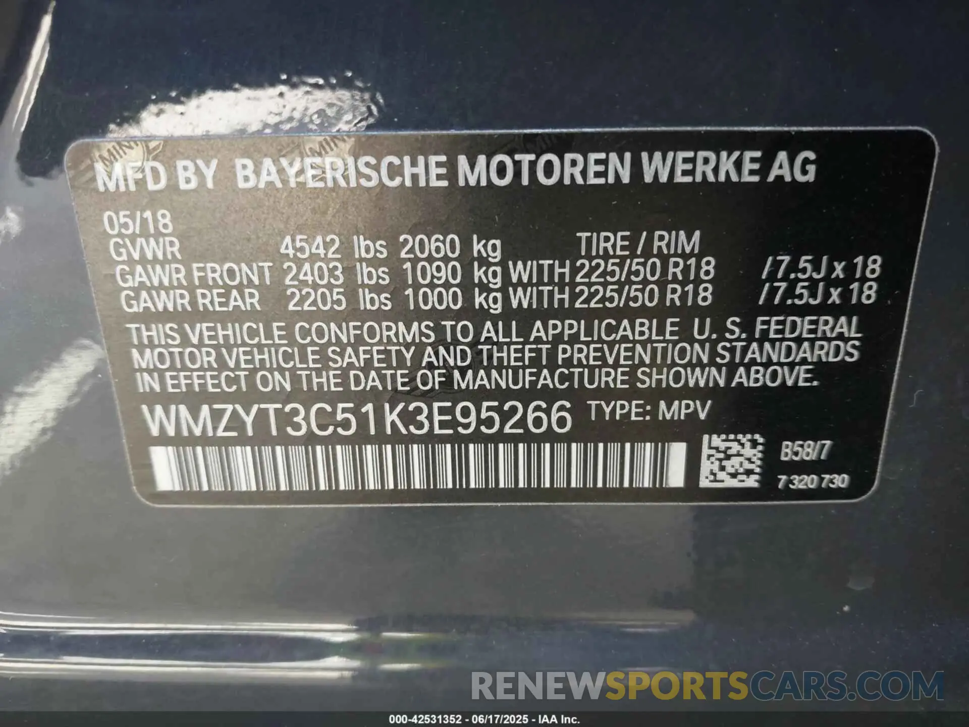 9 fotografías del automóvil dañado WMZYT3C51K3E95266 MINI COUNTRYMAN 2019