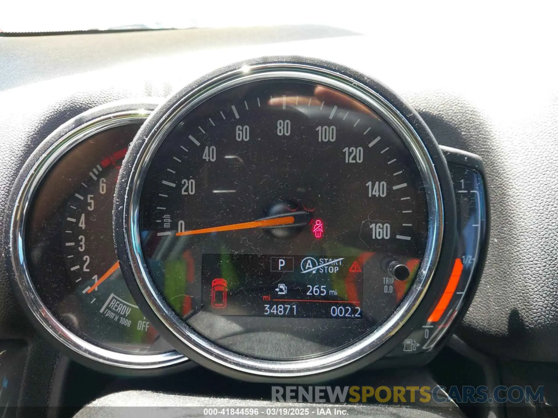 7 fotografías del automóvil dañado WMZYT3C55K3E97750 MINI COUNTRYMAN 2019