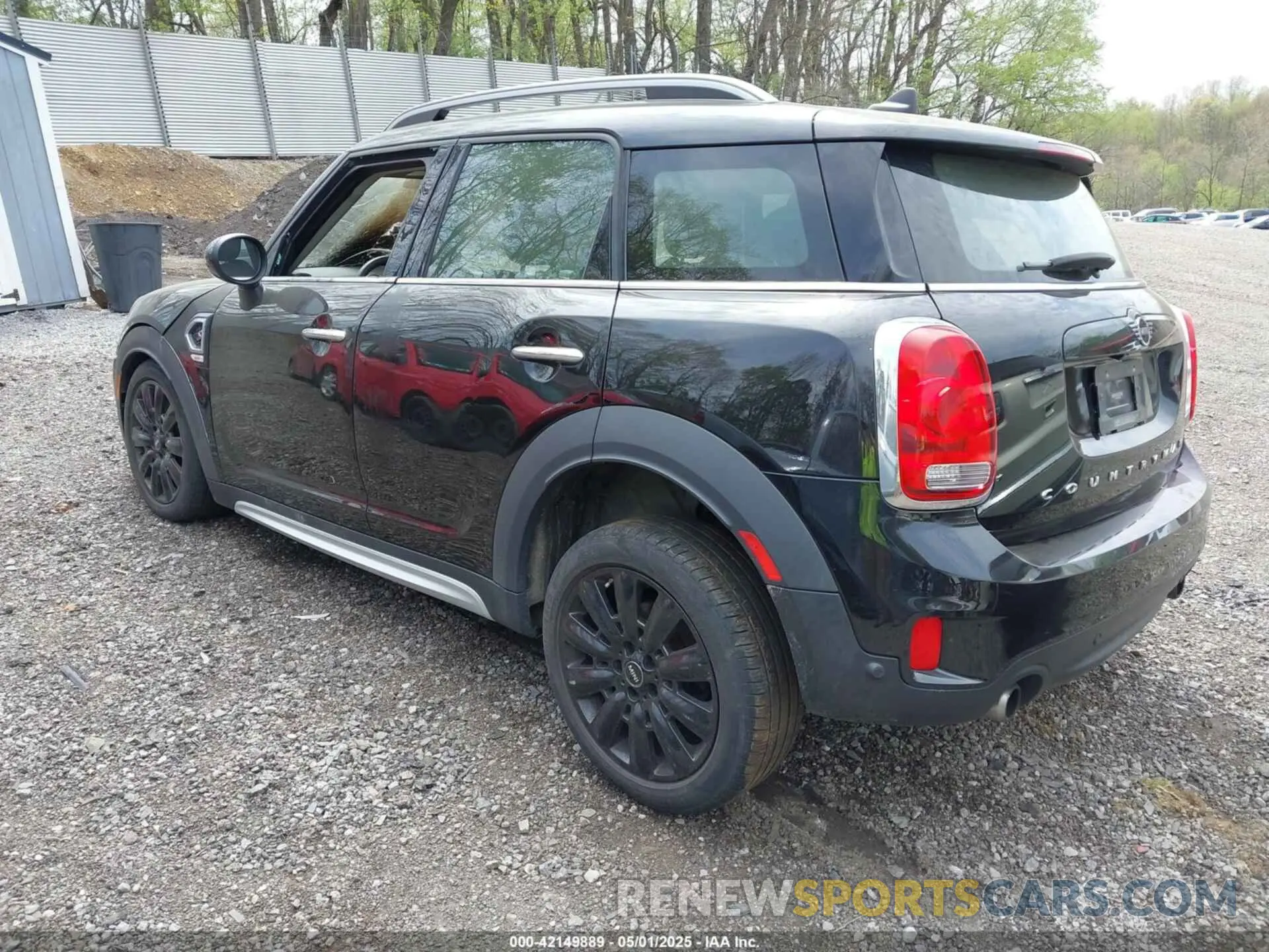 3 fotografías del automóvil dañado WMZYT5C59K3E64682 MINI COUNTRYMAN 2019