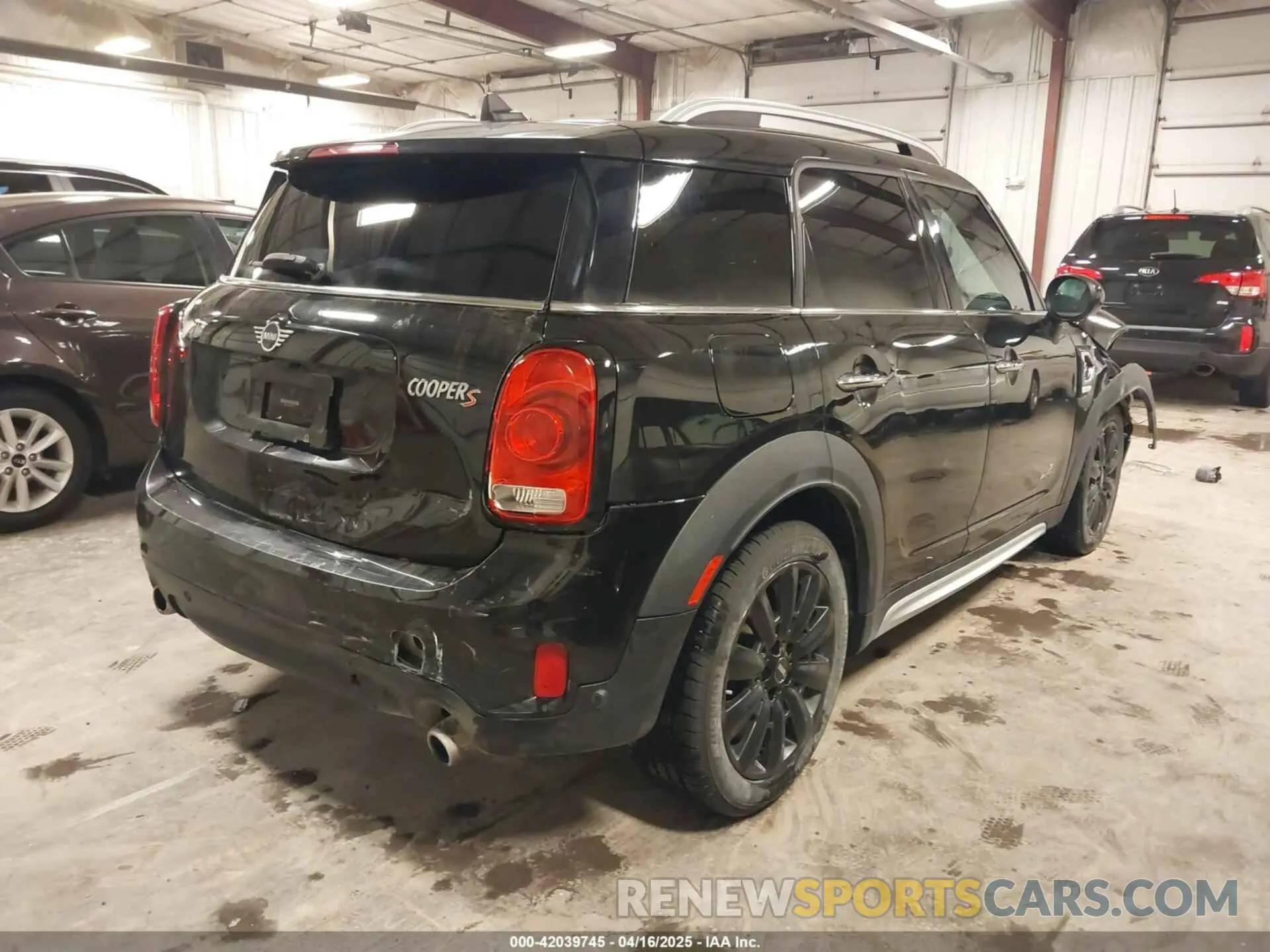 4 fotografías del automóvil dañado WMZYT5C59K3G91029 MINI COUNTRYMAN 2019