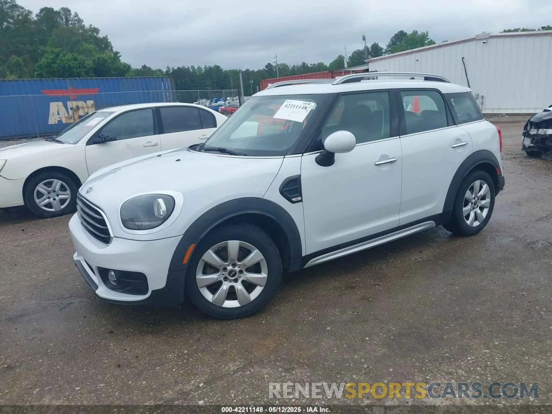 2 fotografías del automóvil dañado WMZYV5C54K3F57541 MINI COUNTRYMAN 2019