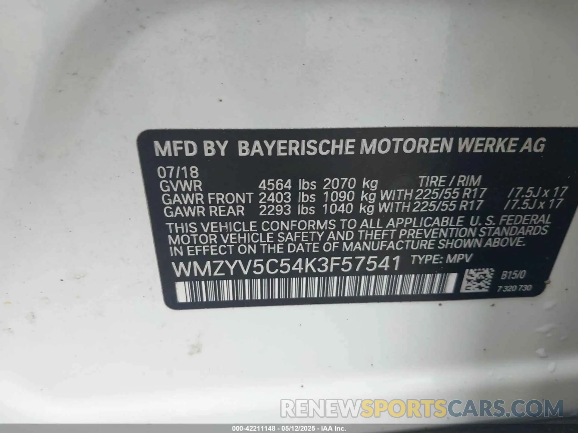 9 fotografías del automóvil dañado WMZYV5C54K3F57541 MINI COUNTRYMAN 2019