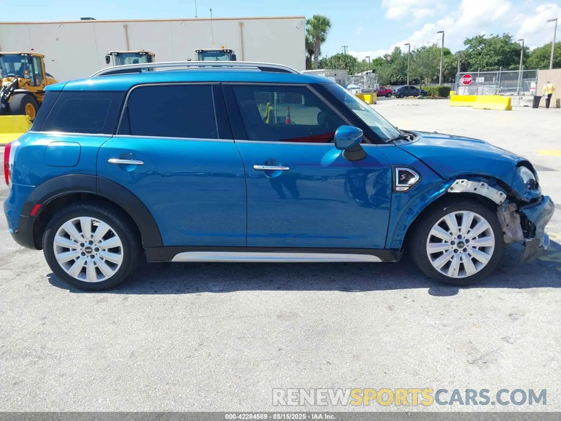 13 fotografías del automóvil dañado WMZYW7C05L3L62737 MINI COUNTRYMAN 2020