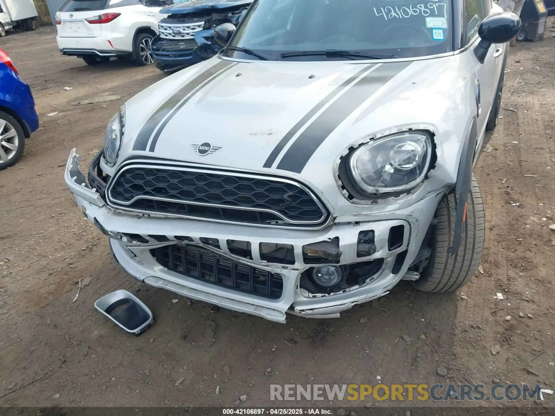 6 fotografías del automóvil dañado WMZYX1C00L3L55740 MINI COUNTRYMAN 2020