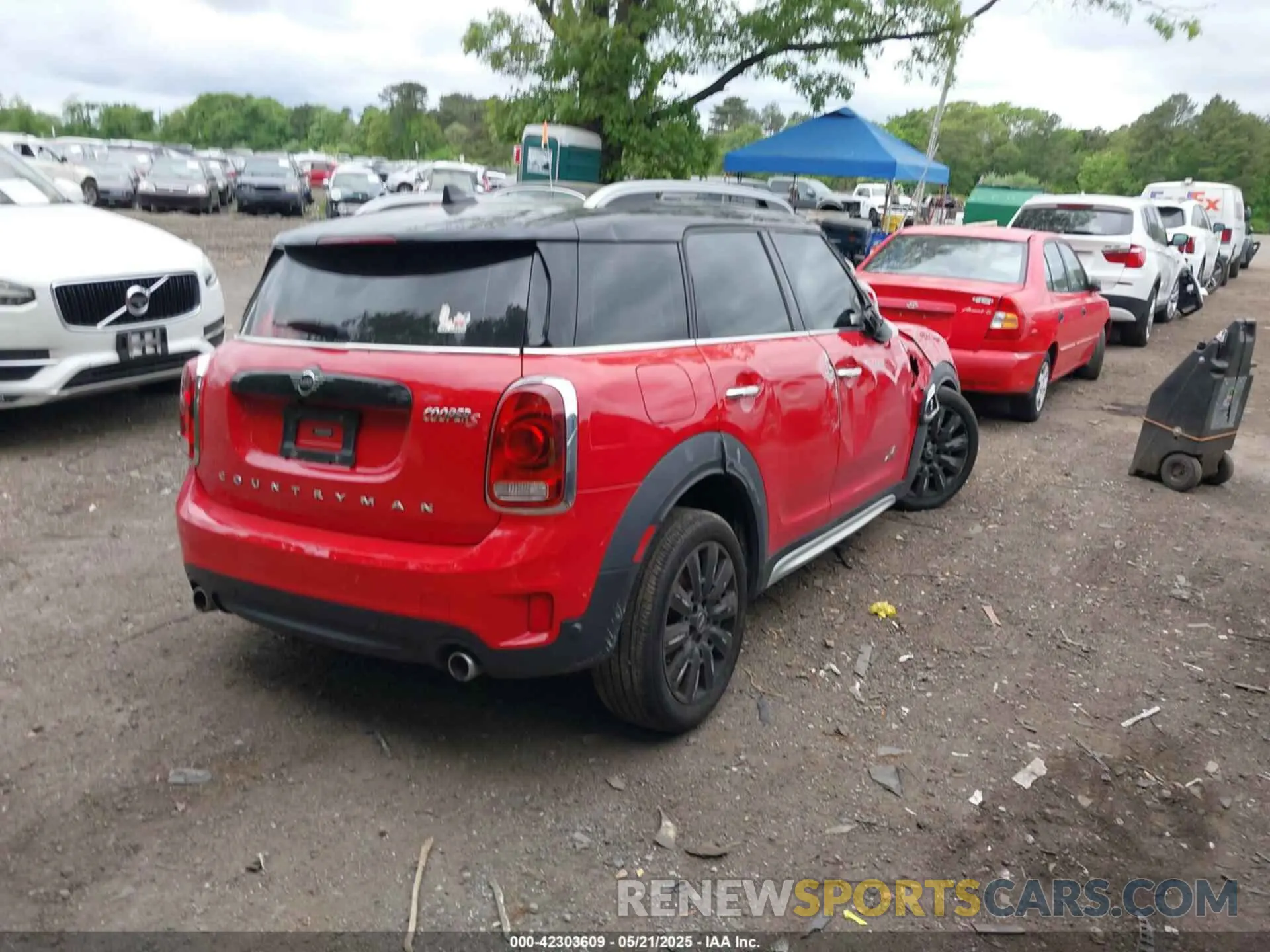 4 fotografías del automóvil dañado WMZYX1C09L3L58197 MINI COUNTRYMAN 2020