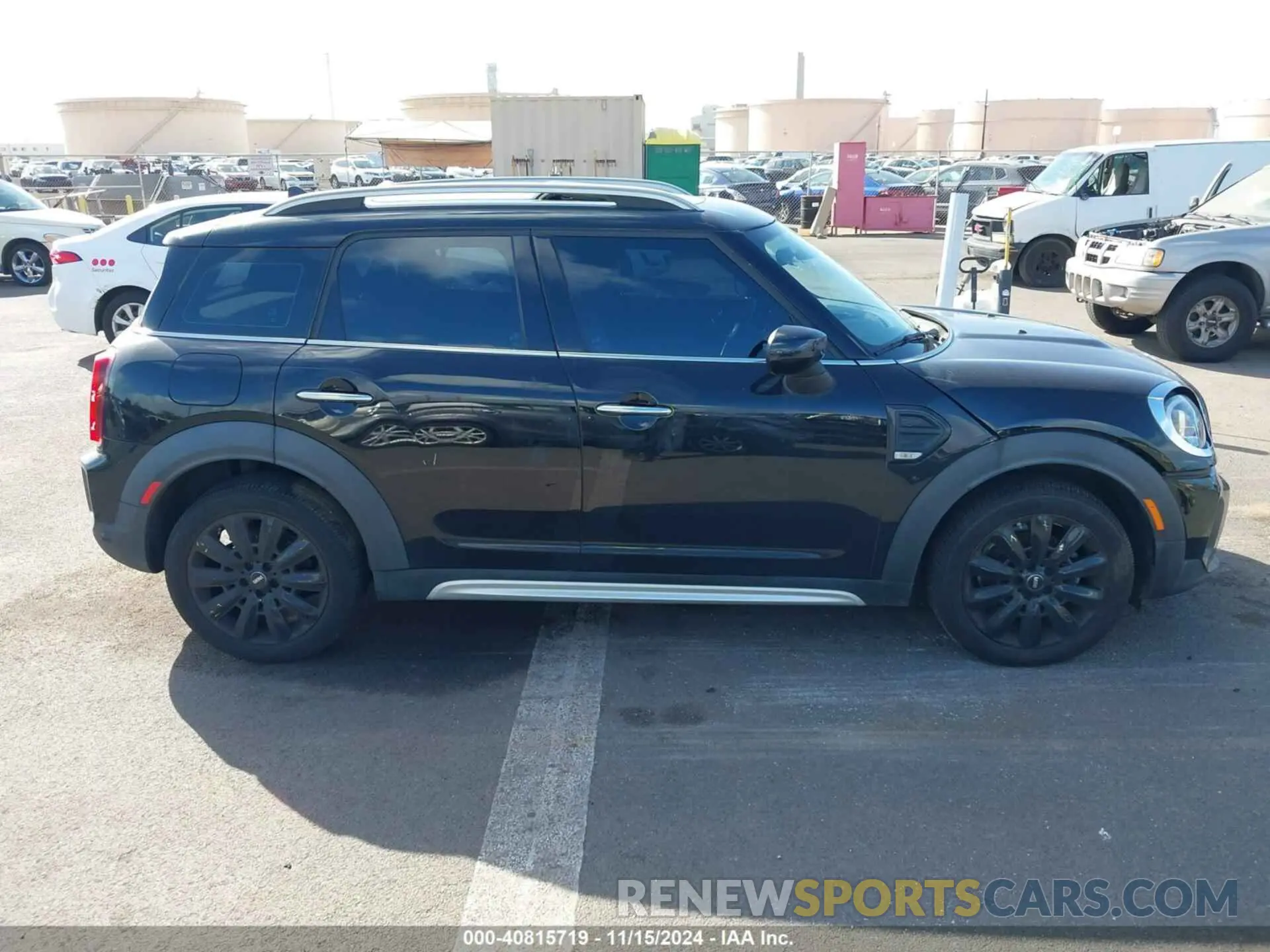 14 fotografías del automóvil dañado WMZ23BR03M3M80666 MINI COUNTRYMAN 2021