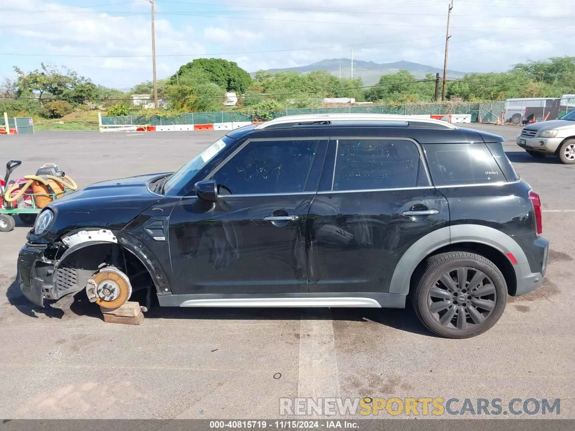 15 fotografías del automóvil dañado WMZ23BR03M3M80666 MINI COUNTRYMAN 2021