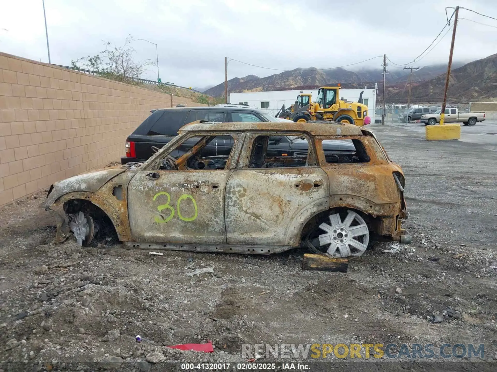 6 fotografías del automóvil dañado WMZ83BR08M3M74887 MINI COUNTRYMAN 2021