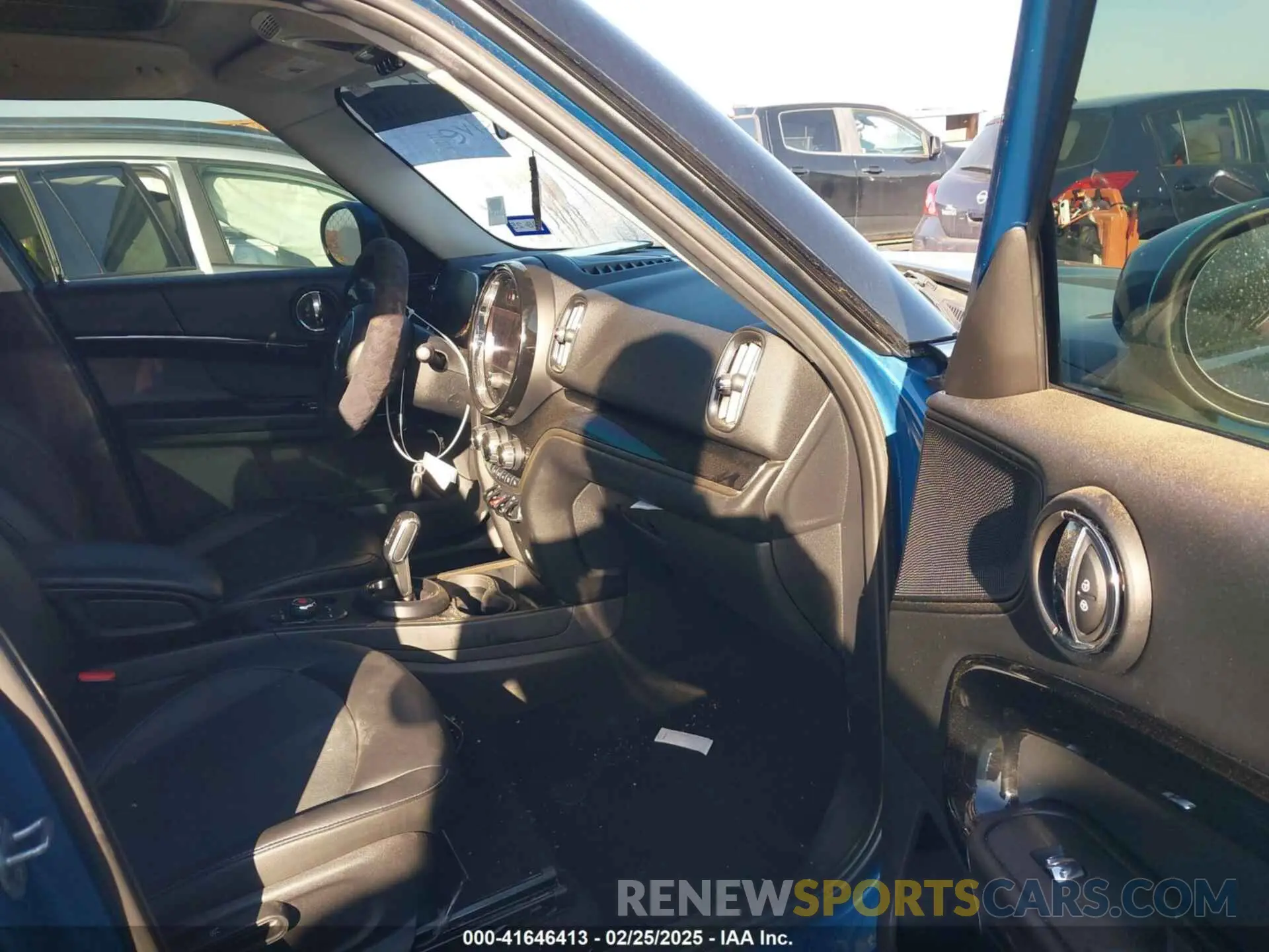 5 fotografías del automóvil dañado WMZ23BR01N3N71629 MINI COUNTRYMAN 2022