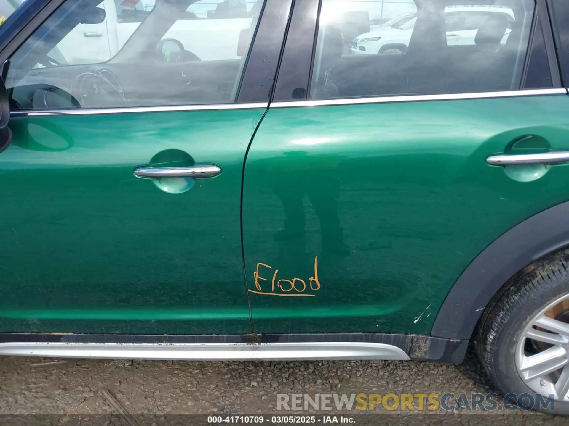 6 fotografías del automóvil dañado WMZ23BR04N3N60804 MINI COUNTRYMAN 2022