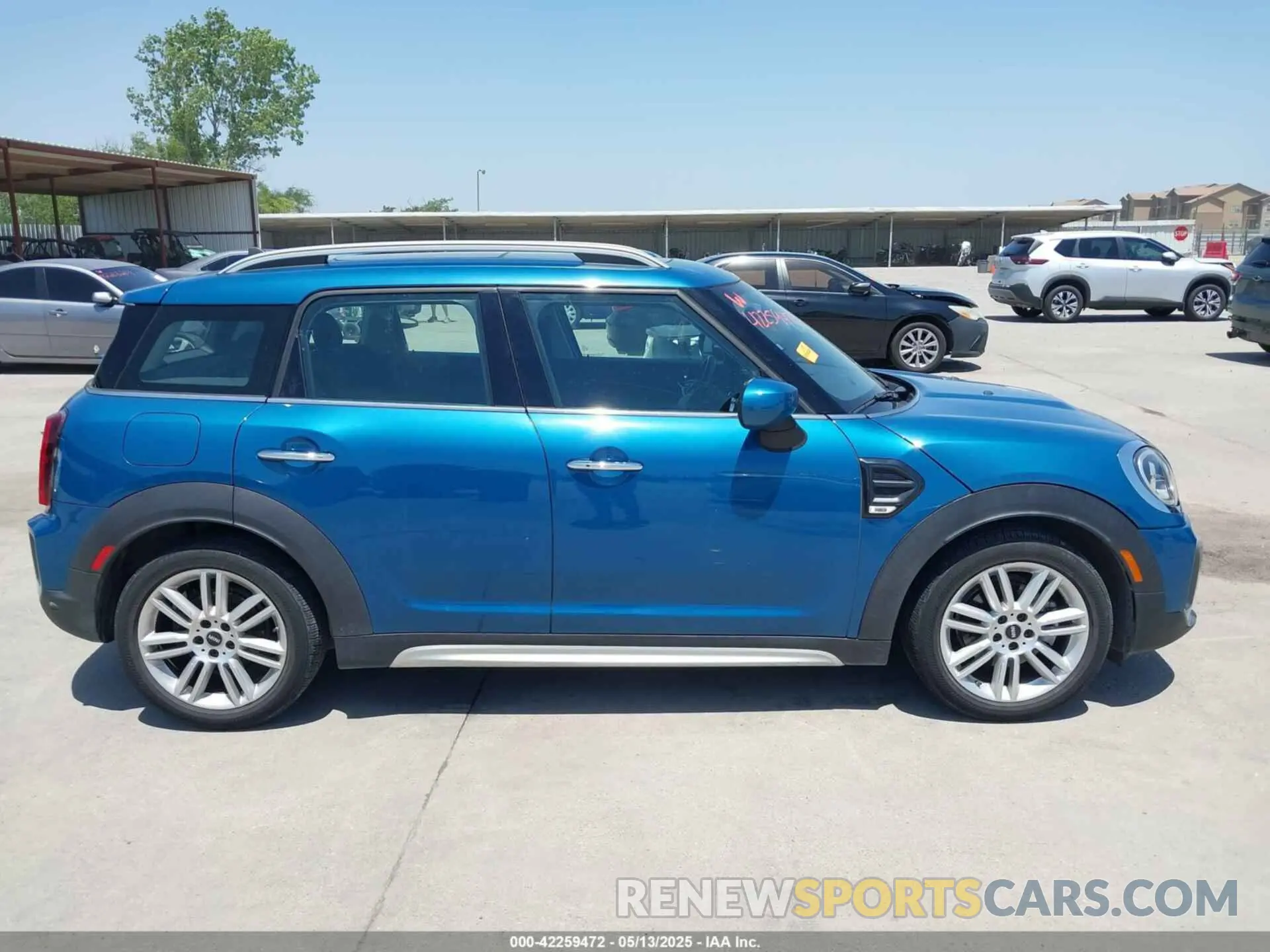 13 fotografías del automóvil dañado WMZ23BR04N3N61287 MINI COUNTRYMAN 2022
