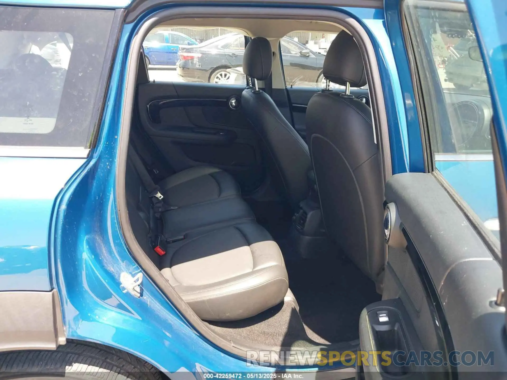 8 fotografías del automóvil dañado WMZ23BR04N3N61287 MINI COUNTRYMAN 2022