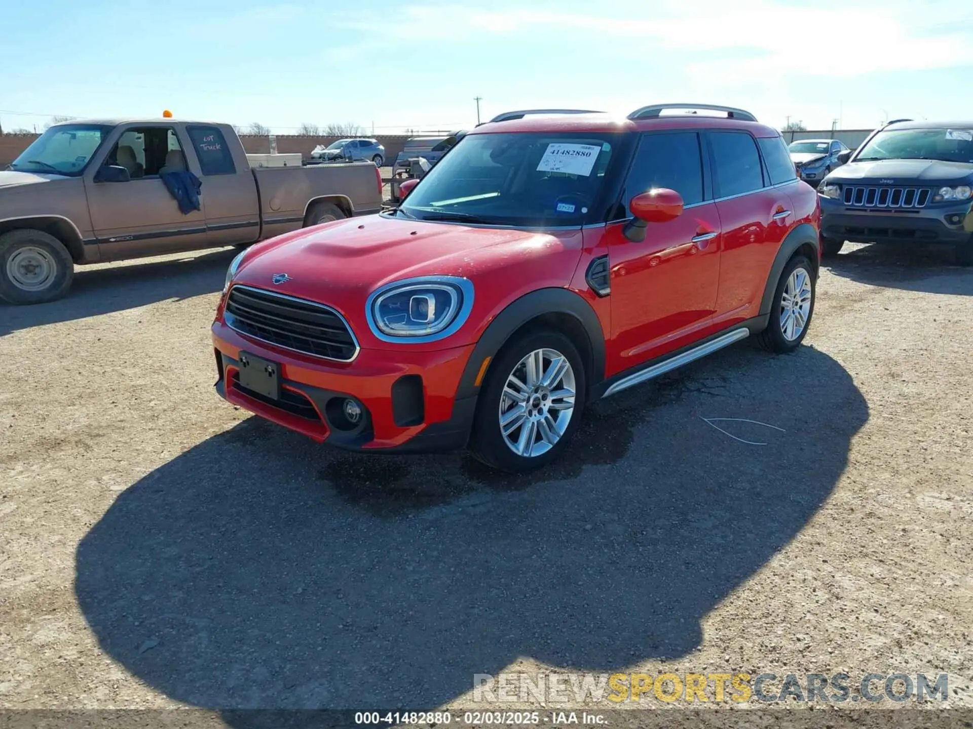 2 fotografías del automóvil dañado WMZ23BR07N3N61252 MINI COUNTRYMAN 2022