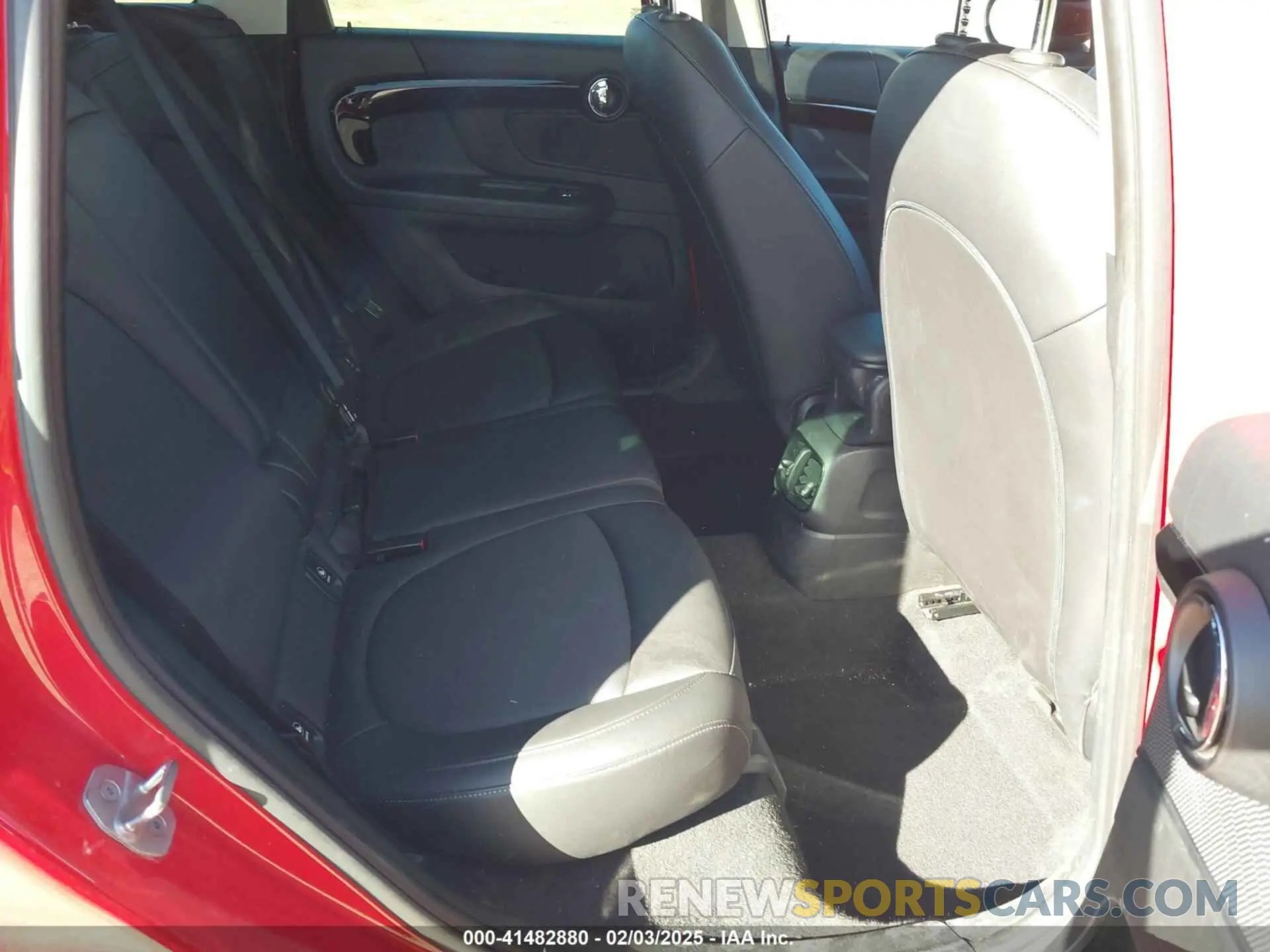 8 fotografías del automóvil dañado WMZ23BR07N3N61252 MINI COUNTRYMAN 2022