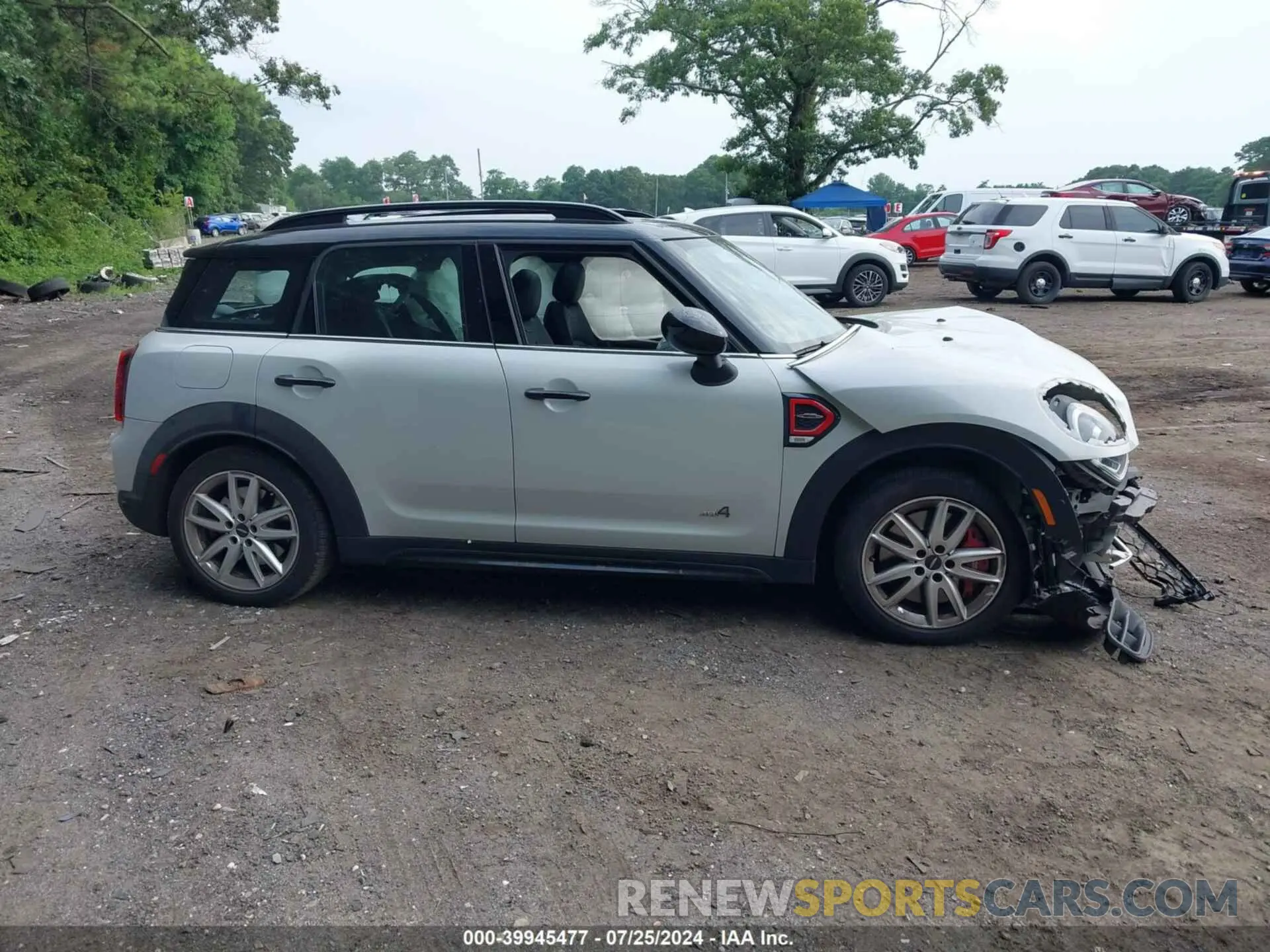 13 fotografías del automóvil dañado WMZ33BS0XN3N40393 MINI COUNTRYMAN 2022