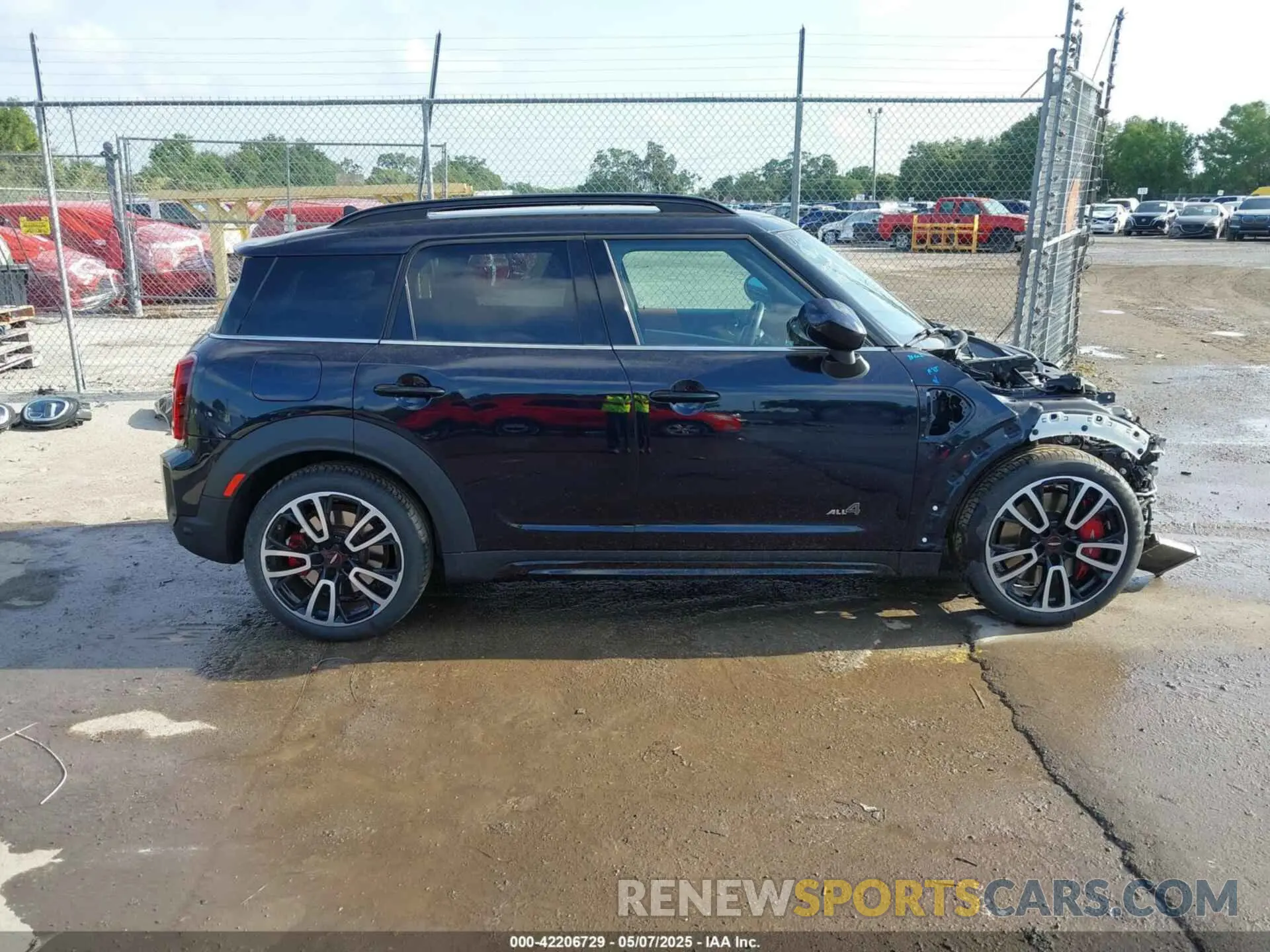 14 fotografías del automóvil dañado WMZ33BS0XN3P26841 MINI COUNTRYMAN 2022