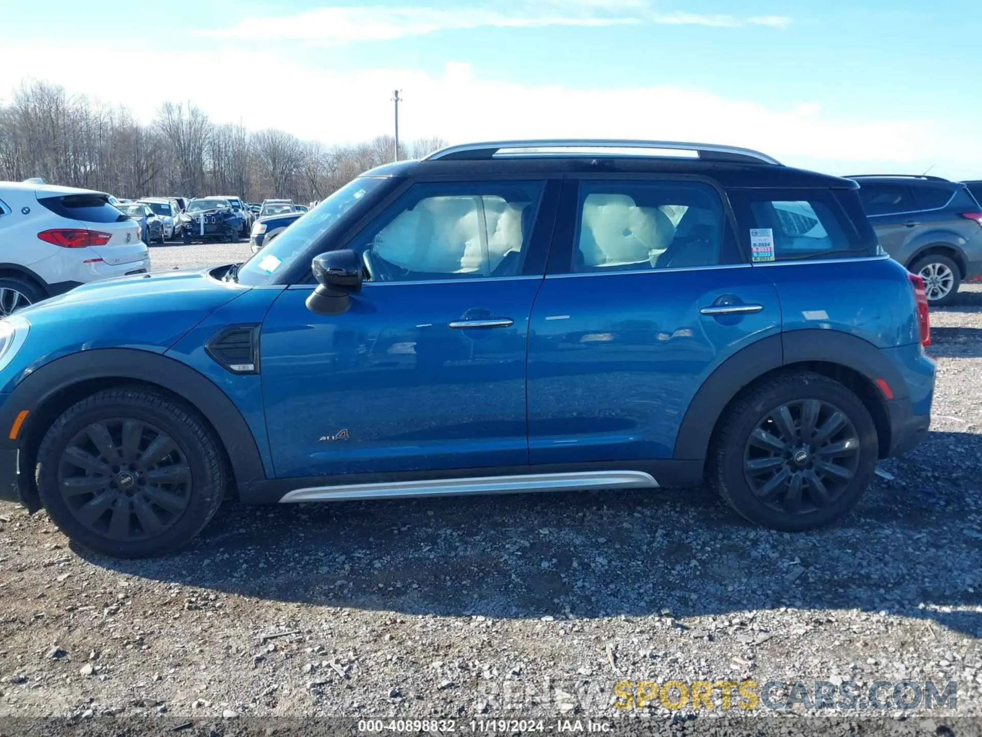 14 fotografías del automóvil dañado WMZ43BR02N3N29172 MINI COUNTRYMAN 2022