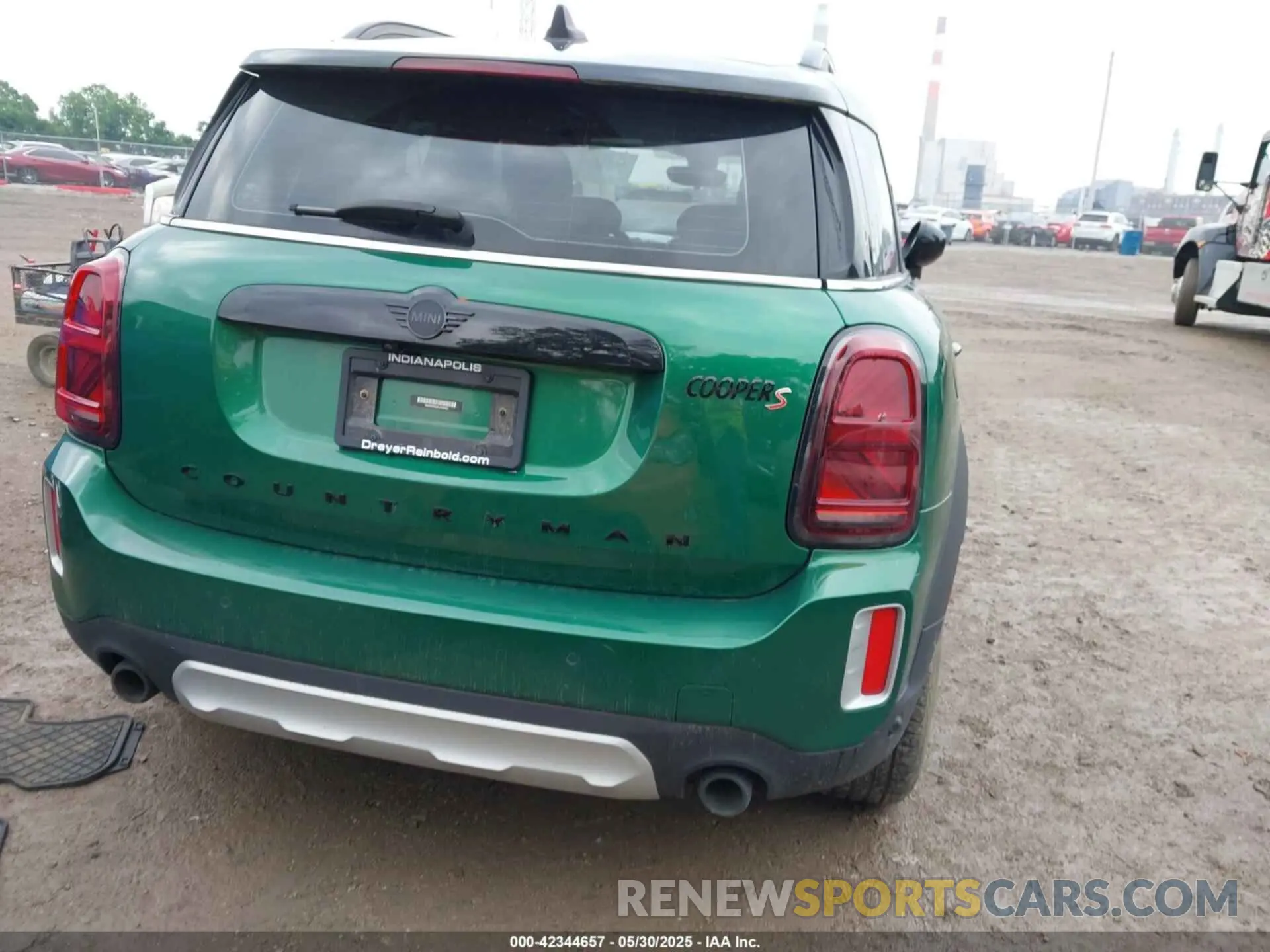 16 fotografías del automóvil dañado WMZ83BR00P3P56493 MINI COUNTRYMAN 2023