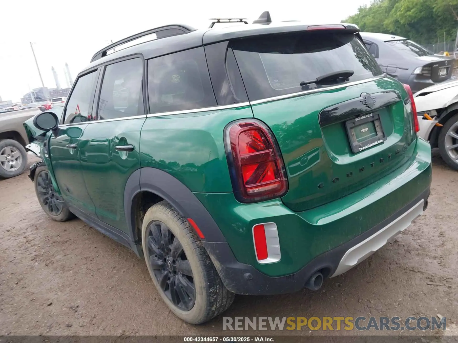 3 fotografías del automóvil dañado WMZ83BR00P3P56493 MINI COUNTRYMAN 2023