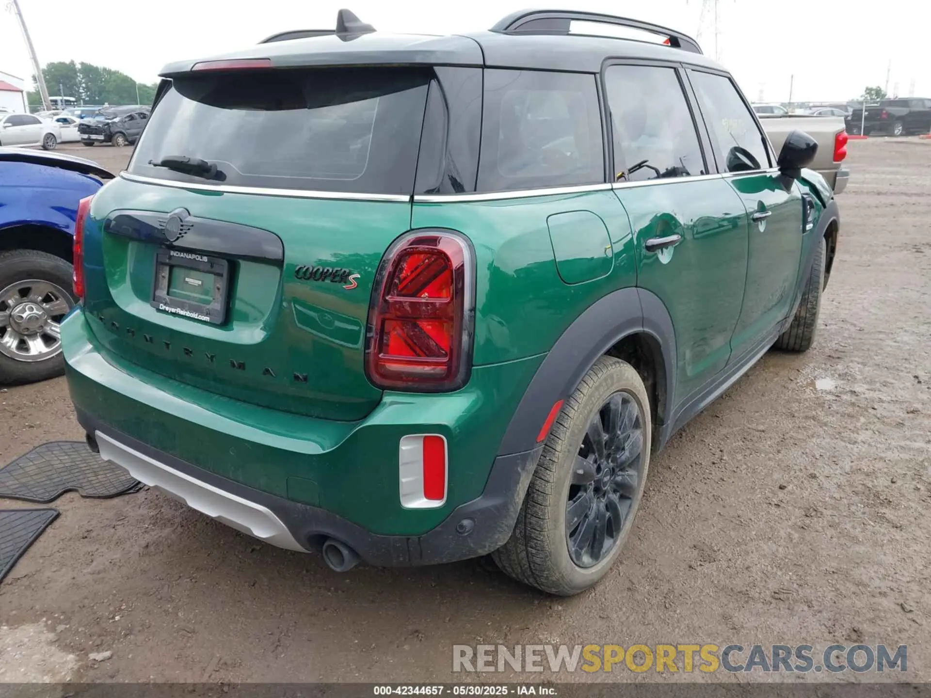 4 fotografías del automóvil dañado WMZ83BR00P3P56493 MINI COUNTRYMAN 2023