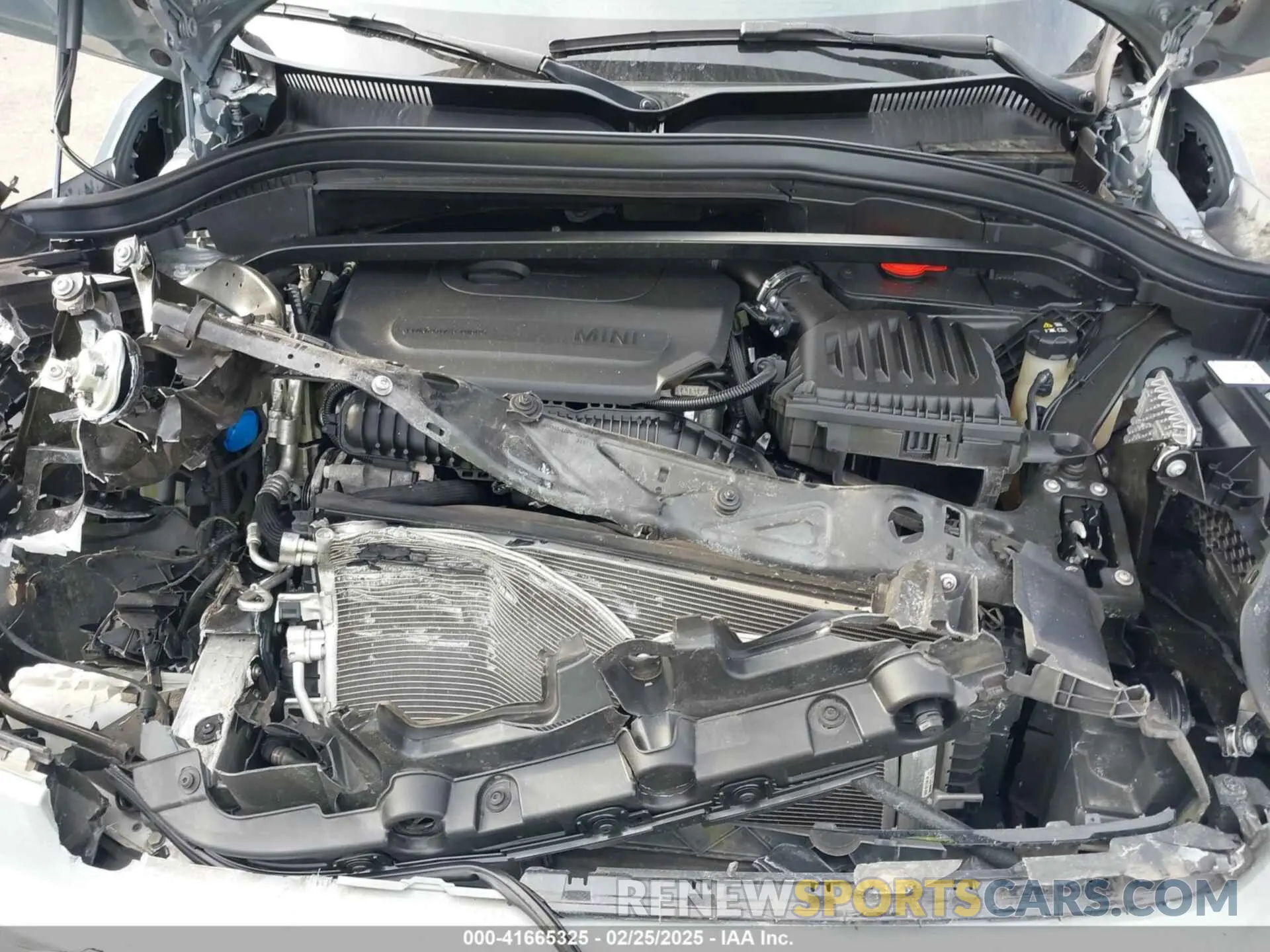 10 fotografías del automóvil dañado WMZ83BR0XP3R04200 MINI COUNTRYMAN 2023