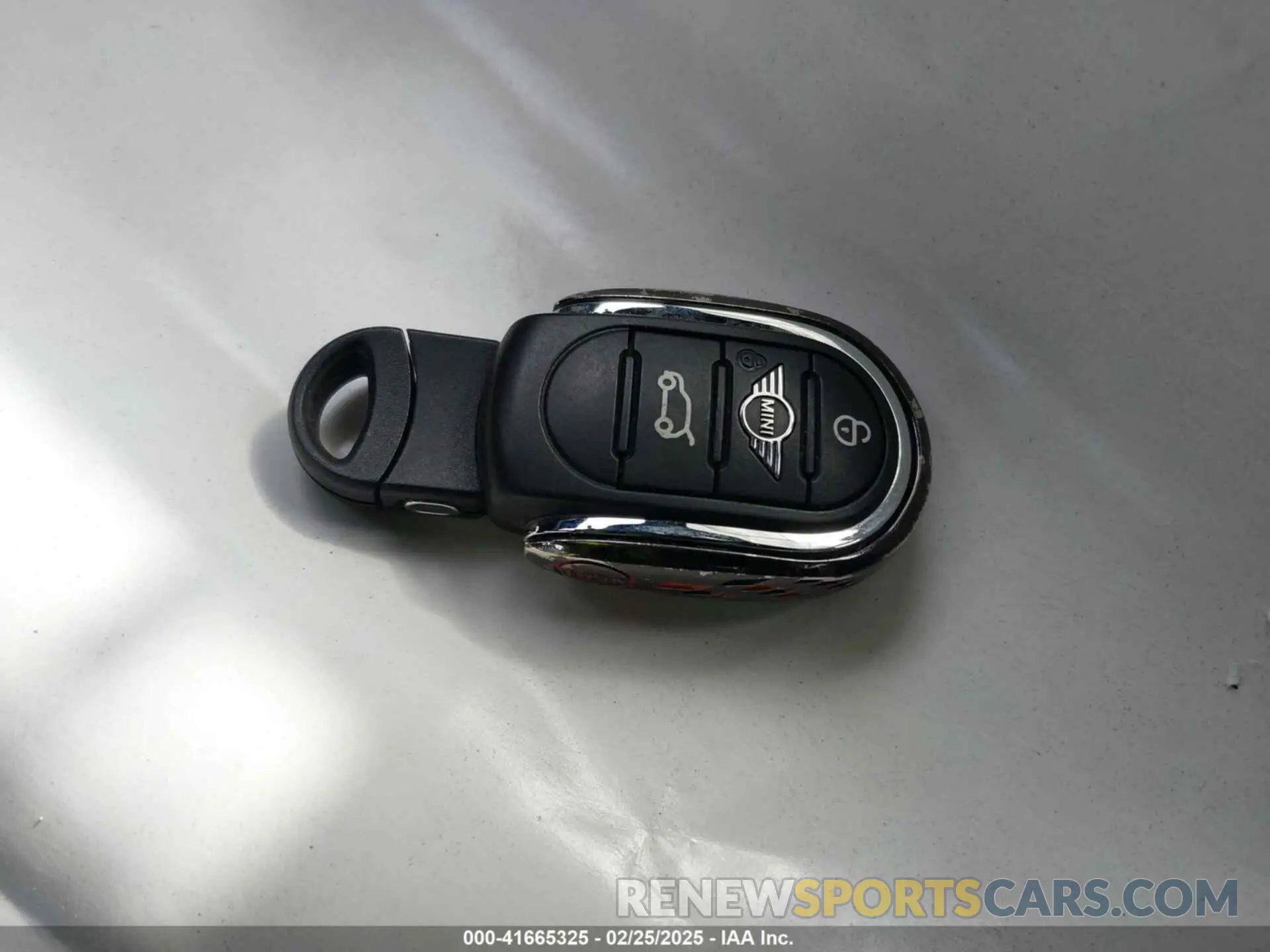 11 fotografías del automóvil dañado WMZ83BR0XP3R04200 MINI COUNTRYMAN 2023