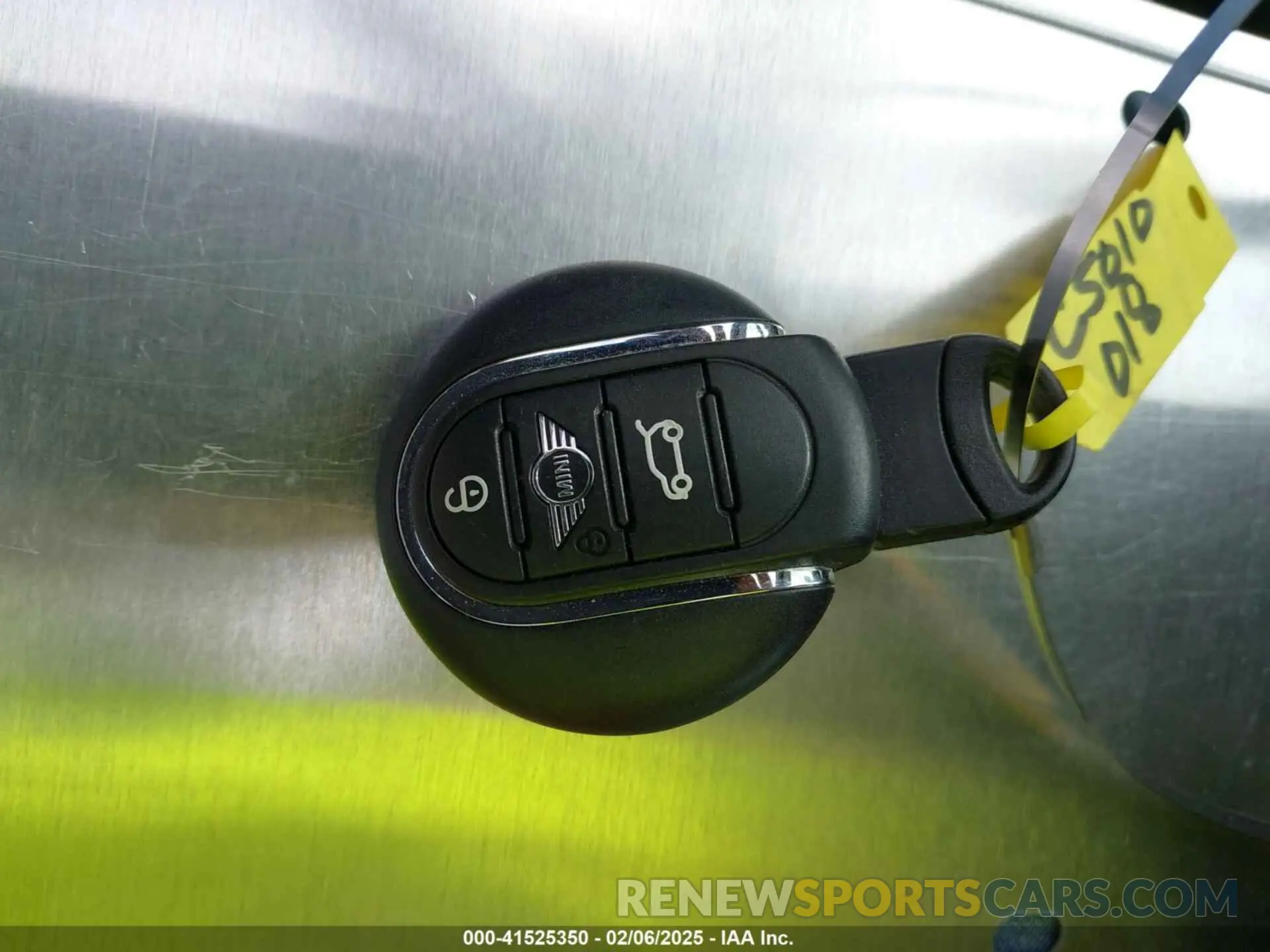 11 fotografías del automóvil dañado WMZ53BR0XR3R54326 MINI COUNTRYMAN 2024