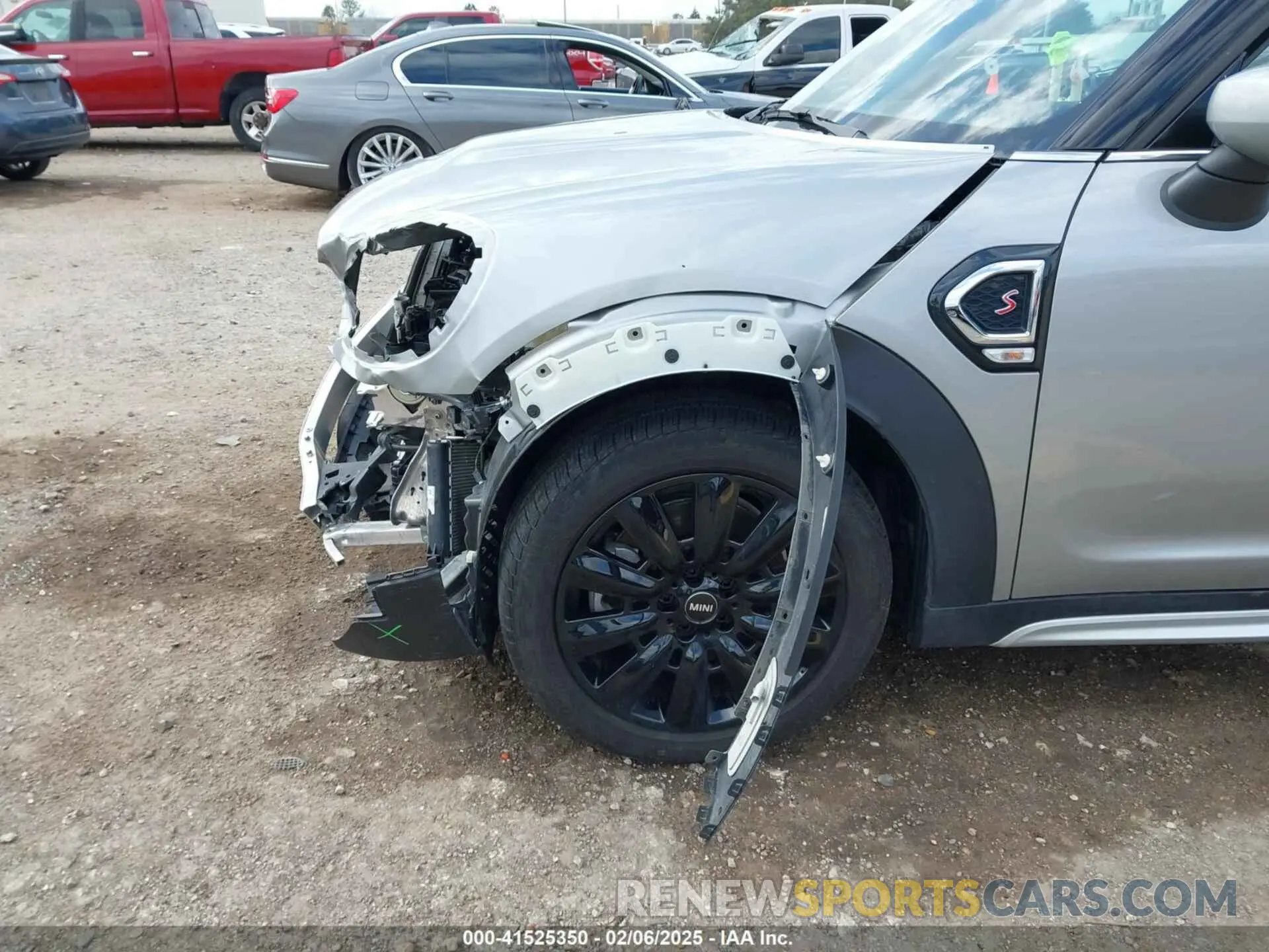 18 fotografías del automóvil dañado WMZ53BR0XR3R54326 MINI COUNTRYMAN 2024