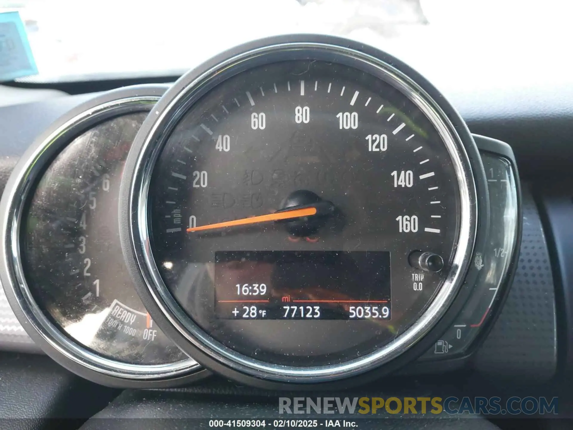 7 fotografías del automóvil dañado WMWXP5C52K2H91038 MINI HARDTOP 2019
