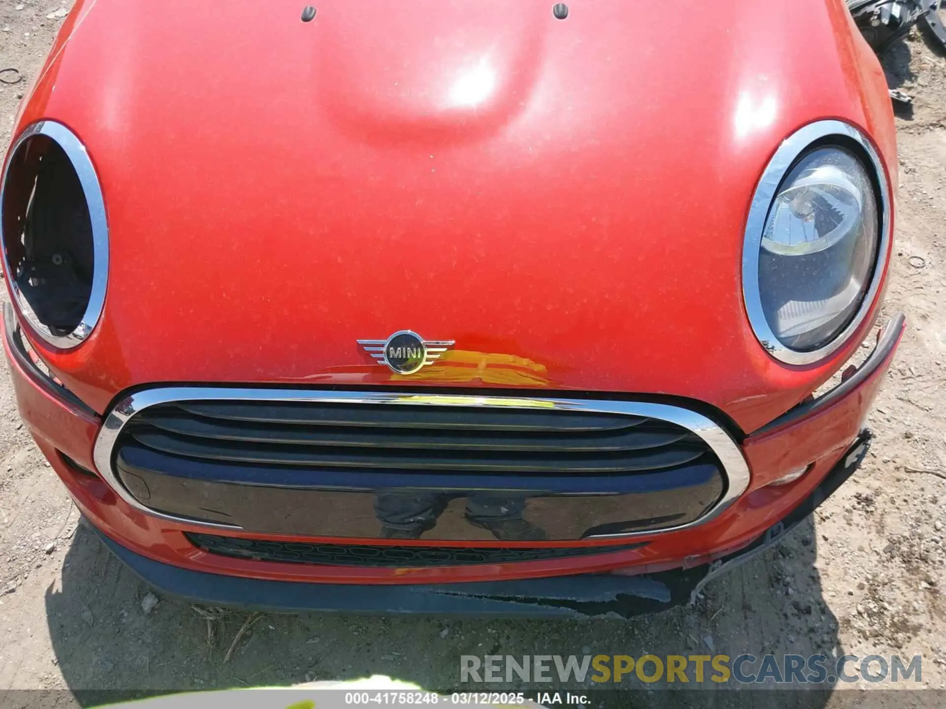 13 fotografías del automóvil dañado WMWXP5C5XK2H32139 MINI HARDTOP 2019