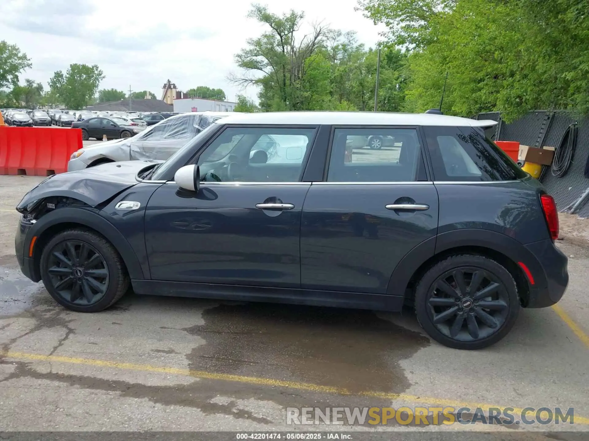 14 fotografías del automóvil dañado WMWXU3C54K2H86856 MINI HARDTOP 2019