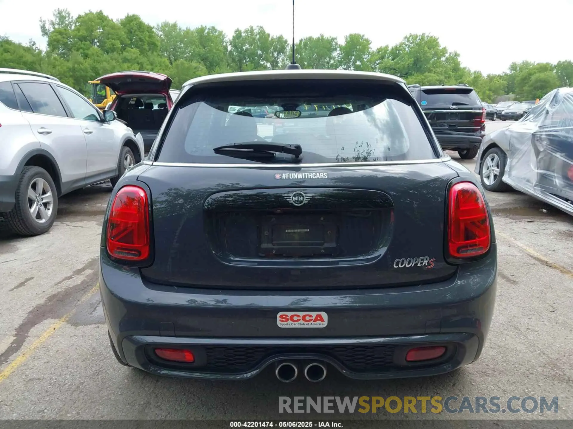 16 fotografías del automóvil dañado WMWXU3C54K2H86856 MINI HARDTOP 2019