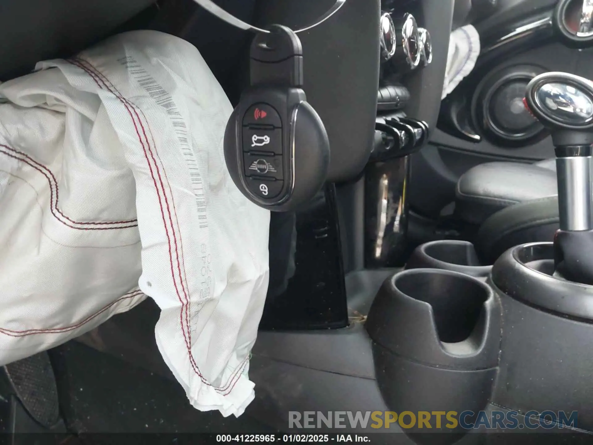 11 fotografías del automóvil dañado WMWXU3C59K2H87159 MINI HARDTOP 2019