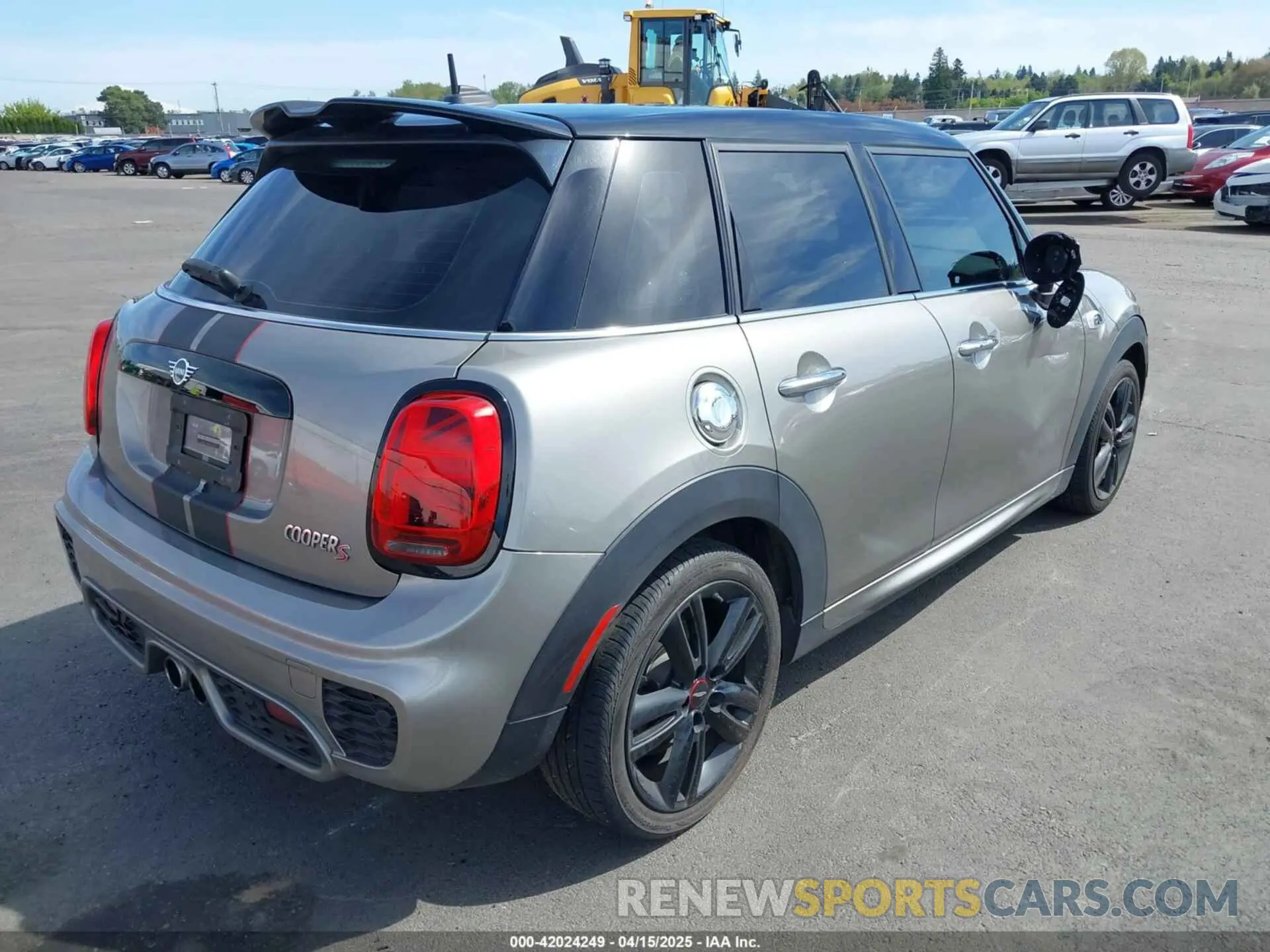 4 fotografías del automóvil dañado WMWXU3C5XK2H55160 MINI HARDTOP 2019