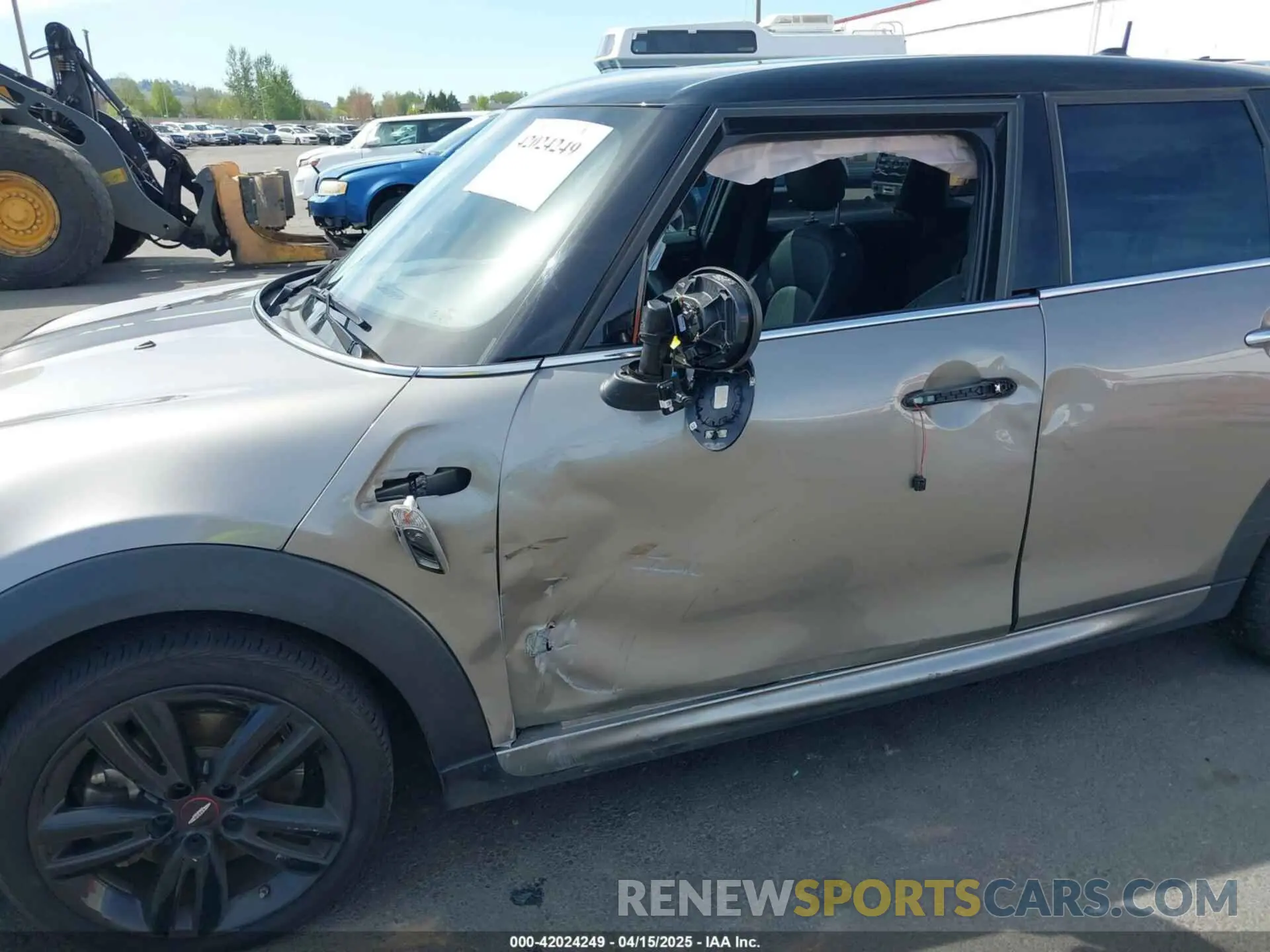 6 fotografías del automóvil dañado WMWXU3C5XK2H55160 MINI HARDTOP 2019