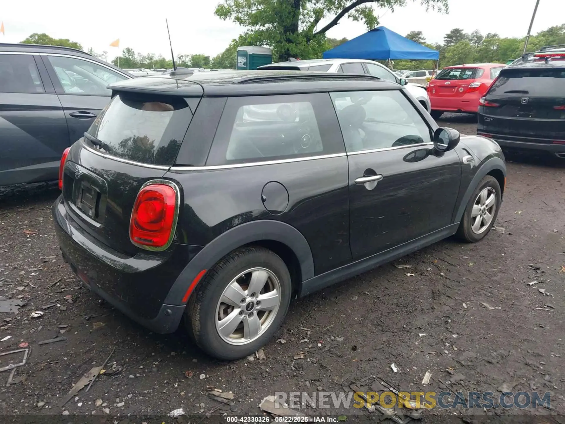 4 fotografías del automóvil dañado WMWXR3C05L2M63212 MINI HARDTOP 2020