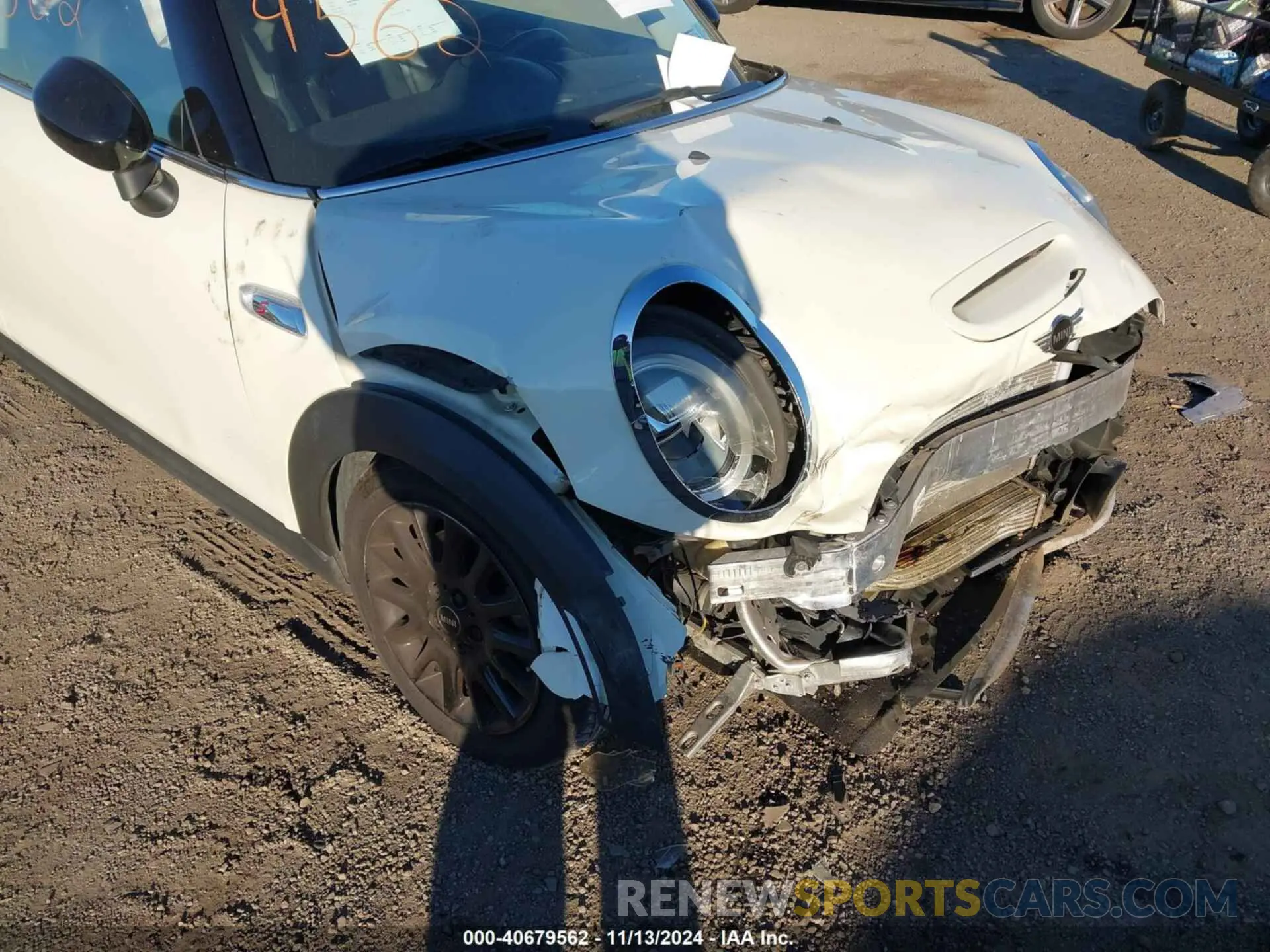 19 fotografías del automóvil dañado WMWXR5C00L2L49498 MINI HARDTOP 2020