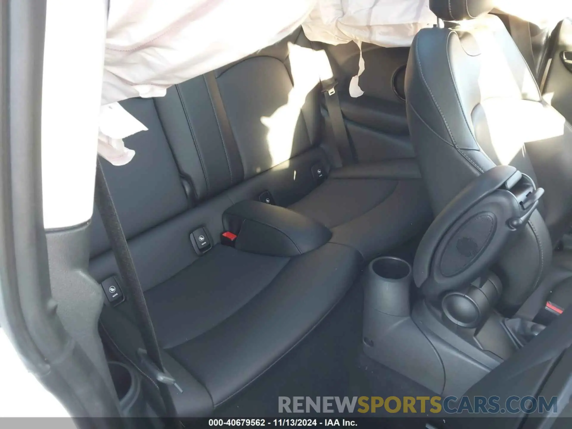 8 fotografías del automóvil dañado WMWXR5C00L2L49498 MINI HARDTOP 2020