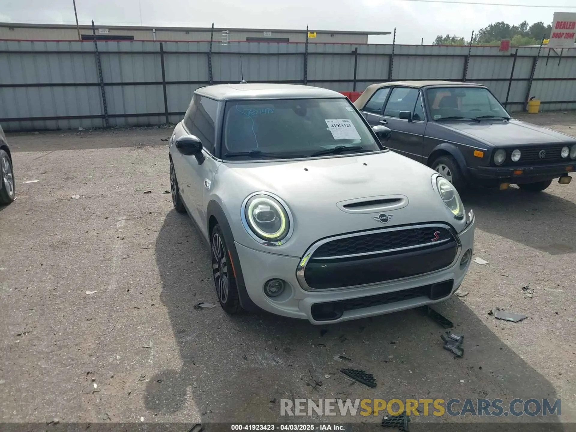1 fotografías del automóvil dañado WMWXR5C05L2L53742 MINI HARDTOP 2020