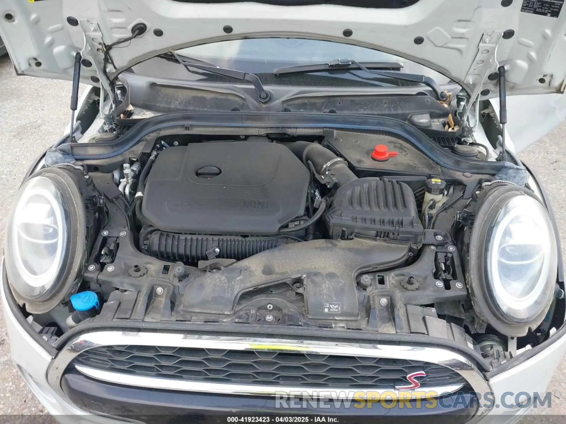 10 fotografías del automóvil dañado WMWXR5C05L2L53742 MINI HARDTOP 2020