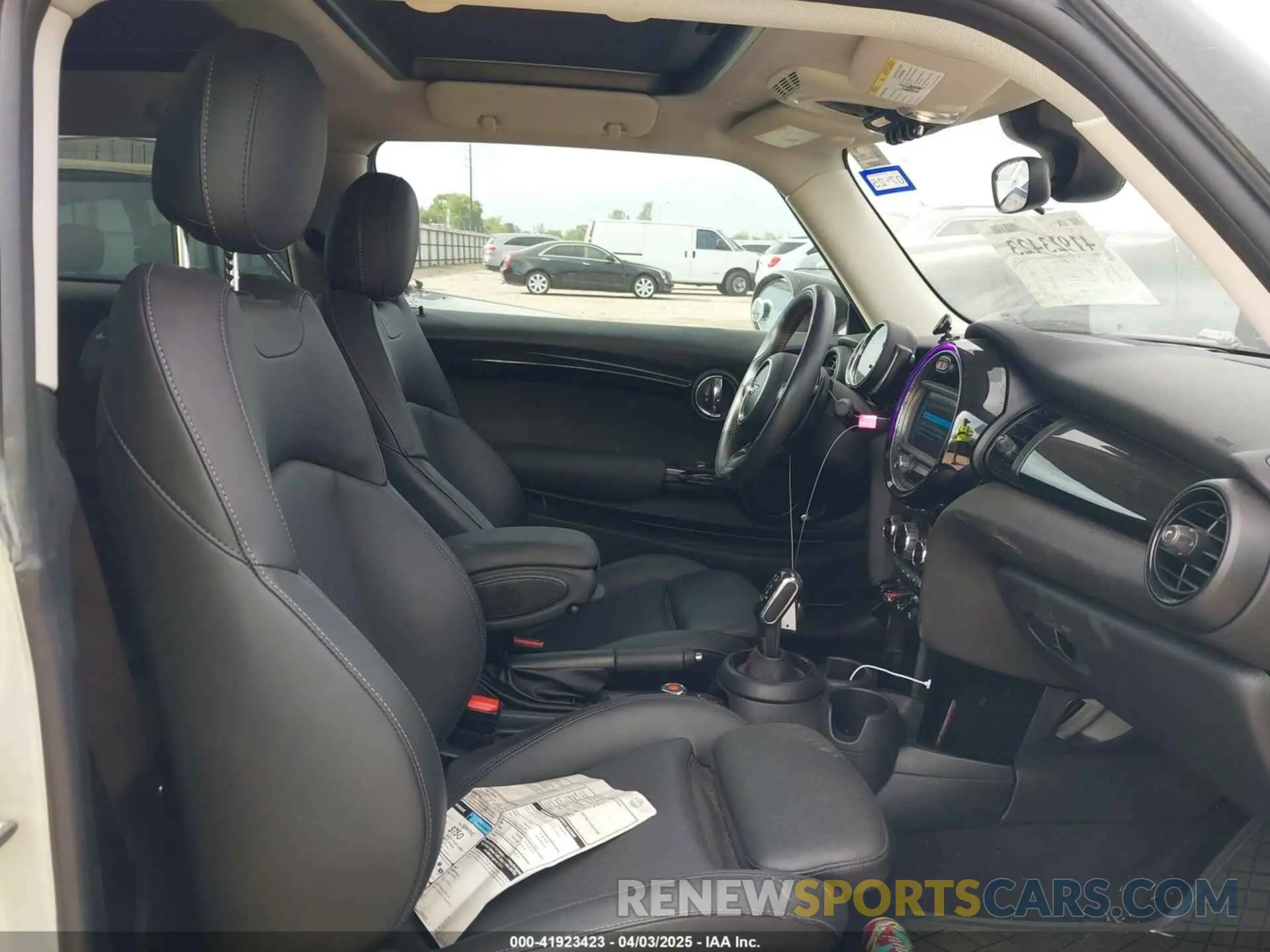 5 fotografías del automóvil dañado WMWXR5C05L2L53742 MINI HARDTOP 2020