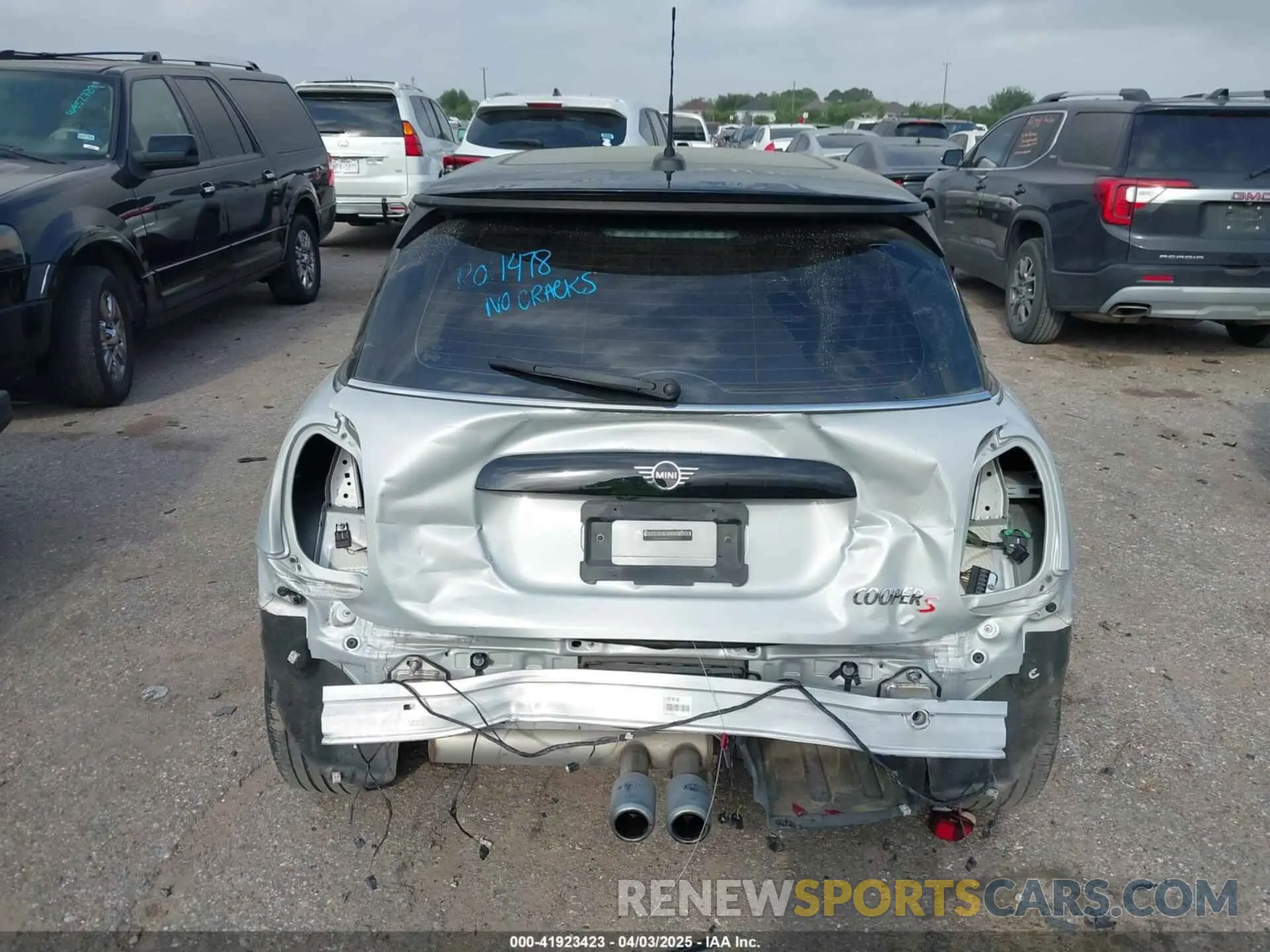 6 fotografías del automóvil dañado WMWXR5C05L2L53742 MINI HARDTOP 2020