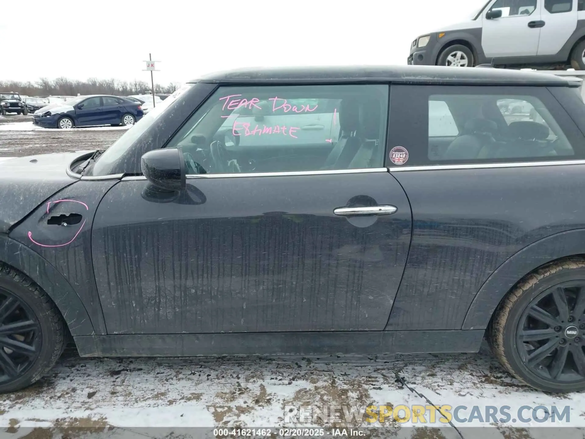 15 fotografías del automóvil dañado WMWXR5C07L2L60692 MINI HARDTOP 2020