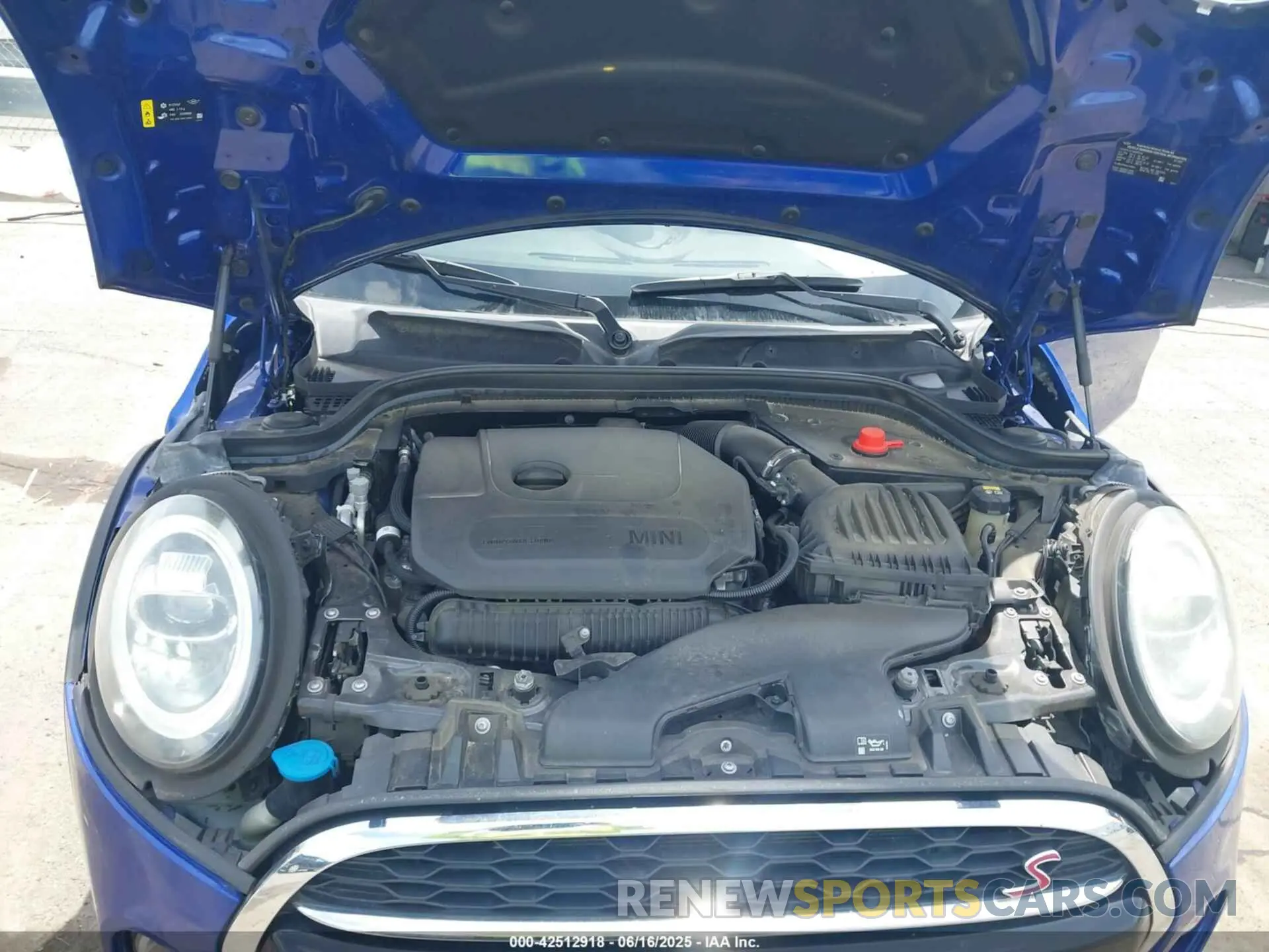 10 fotografías del automóvil dañado WMWXR5C08LZL84068 MINI HARDTOP 2020