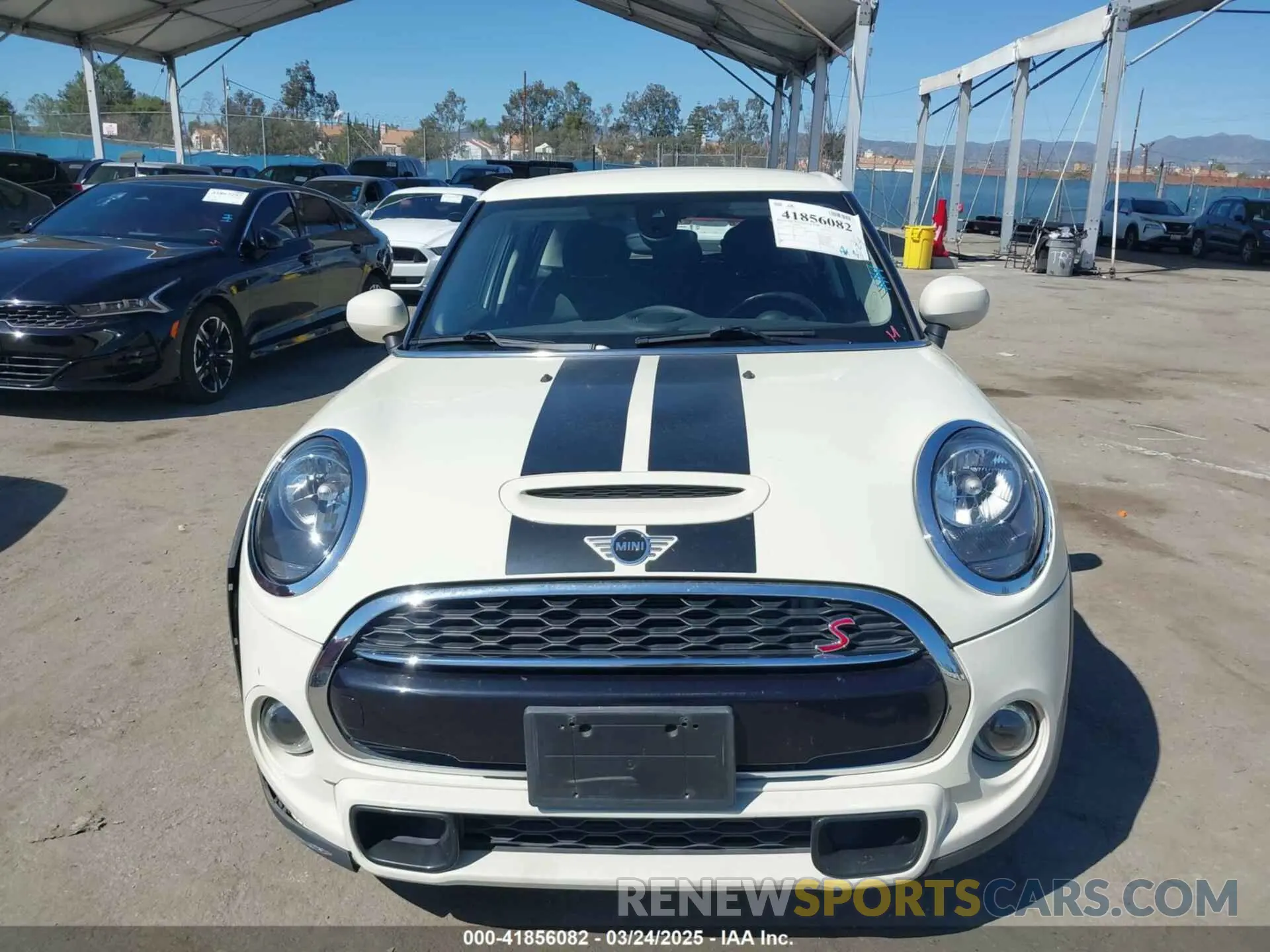 12 fotografías del automóvil dañado WMWXU9C06L2L39385 MINI HARDTOP 2020