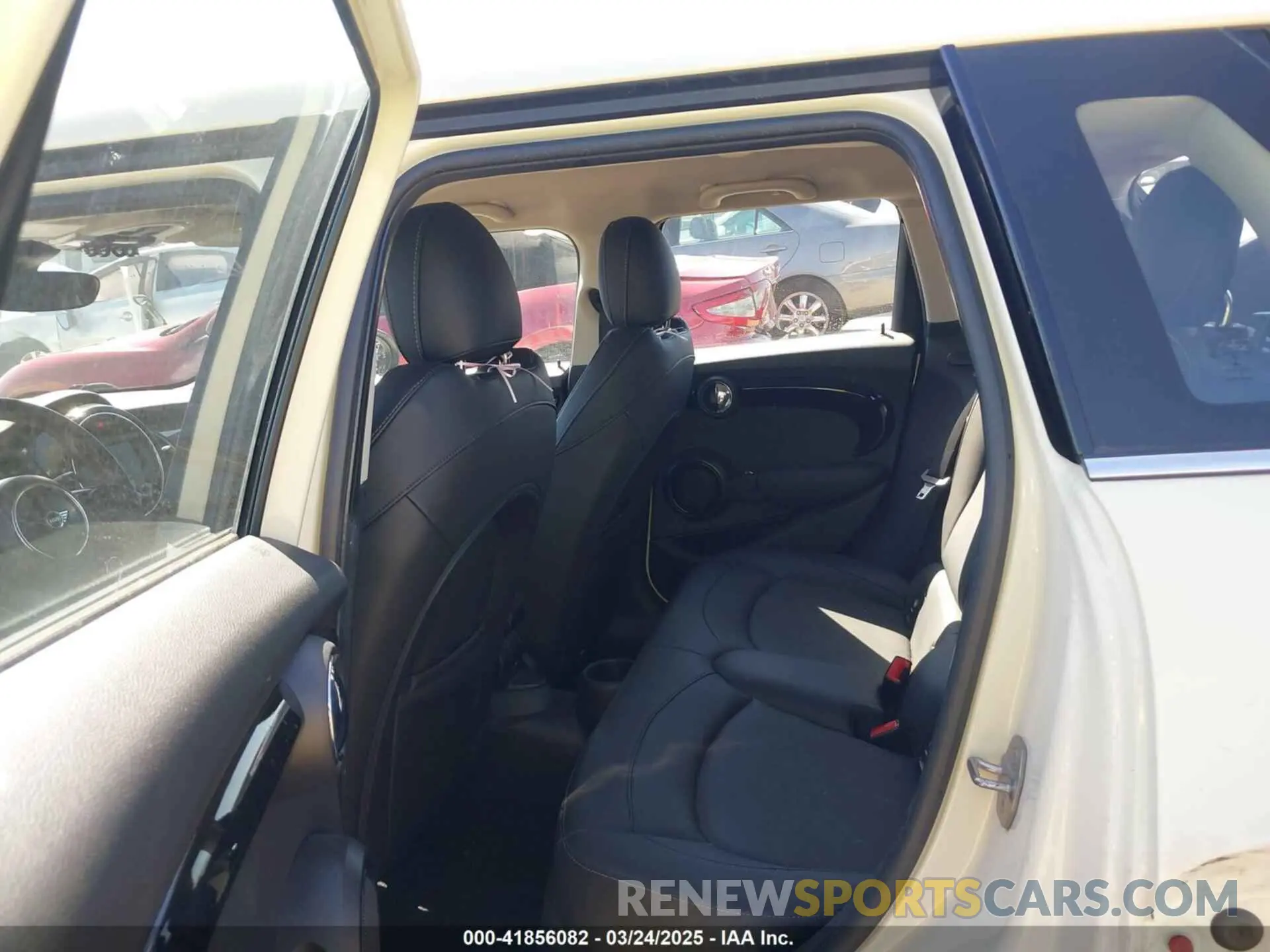 8 fotografías del automóvil dañado WMWXU9C06L2L39385 MINI HARDTOP 2020