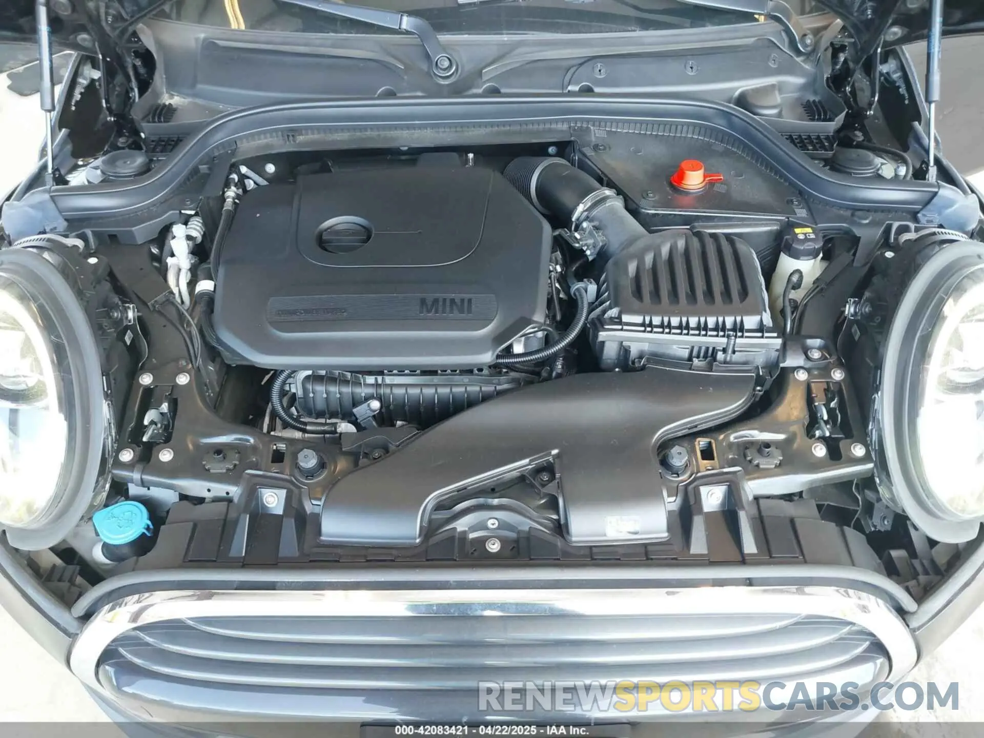 10 fotografías del automóvil dañado WMWXR3C0XM2N93195 MINI HARDTOP 2021